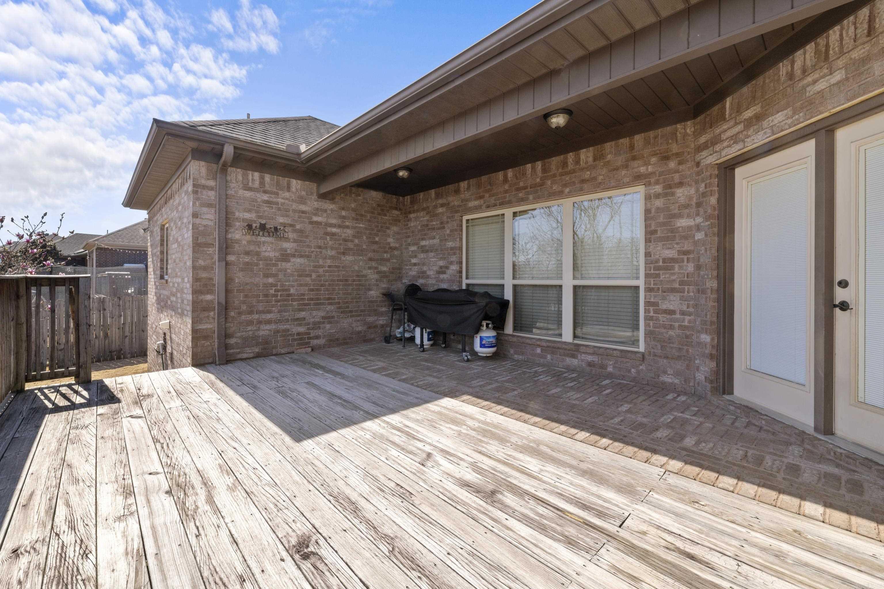 2000 Airborn Drive Jacksonville, AR 72076
