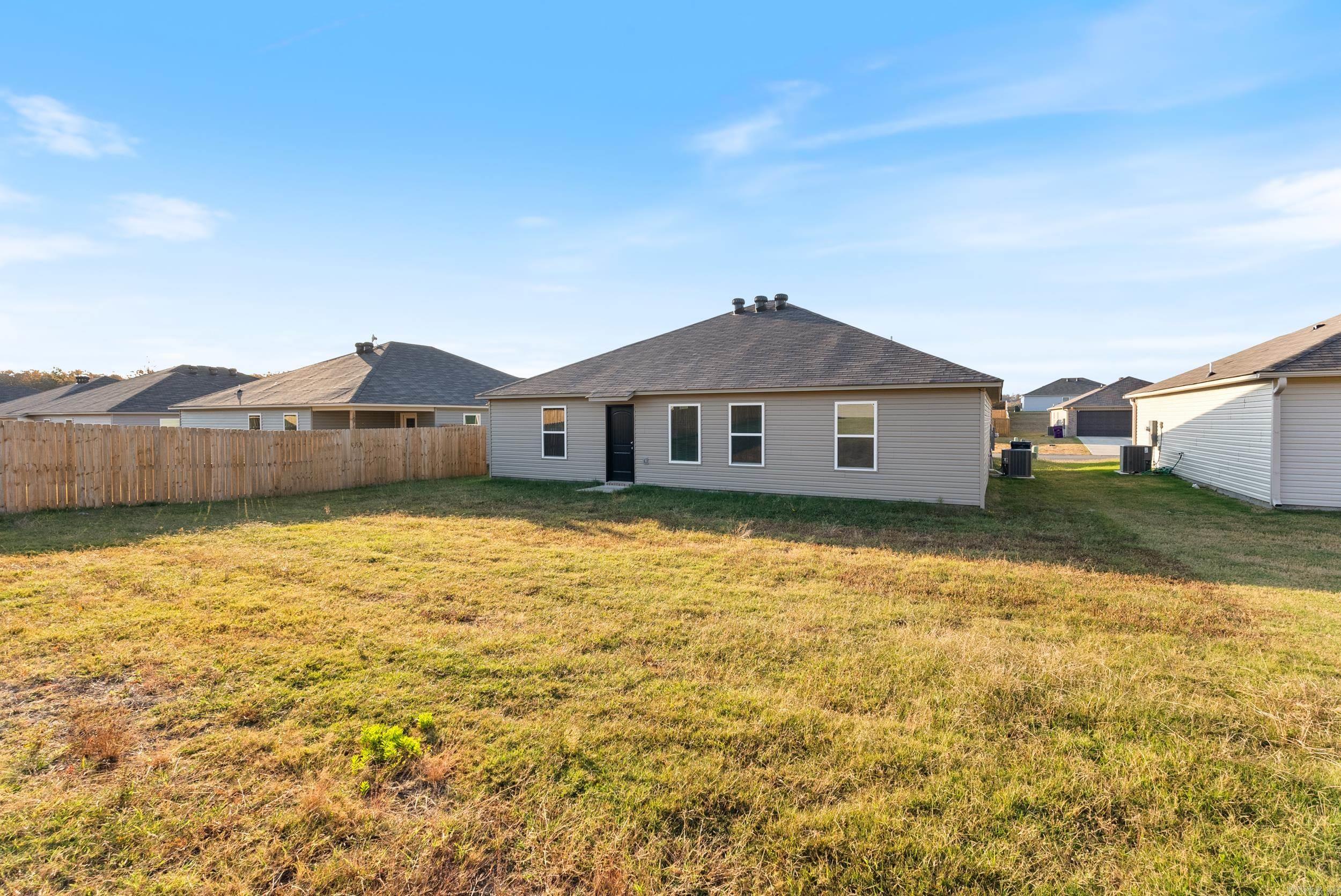 19 Curly Leaf  Conway, AR