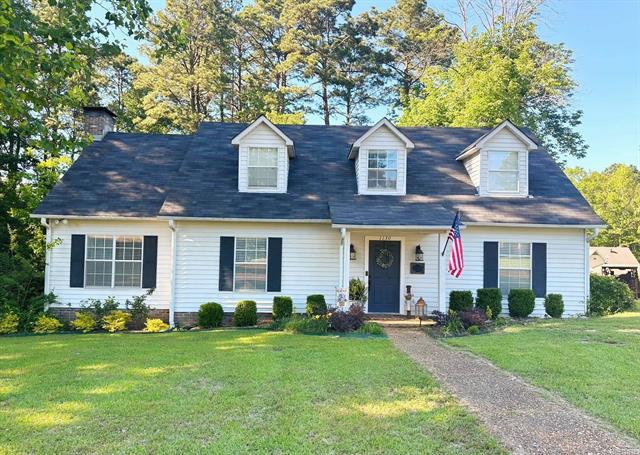 1130  Woodside  Camden, AR