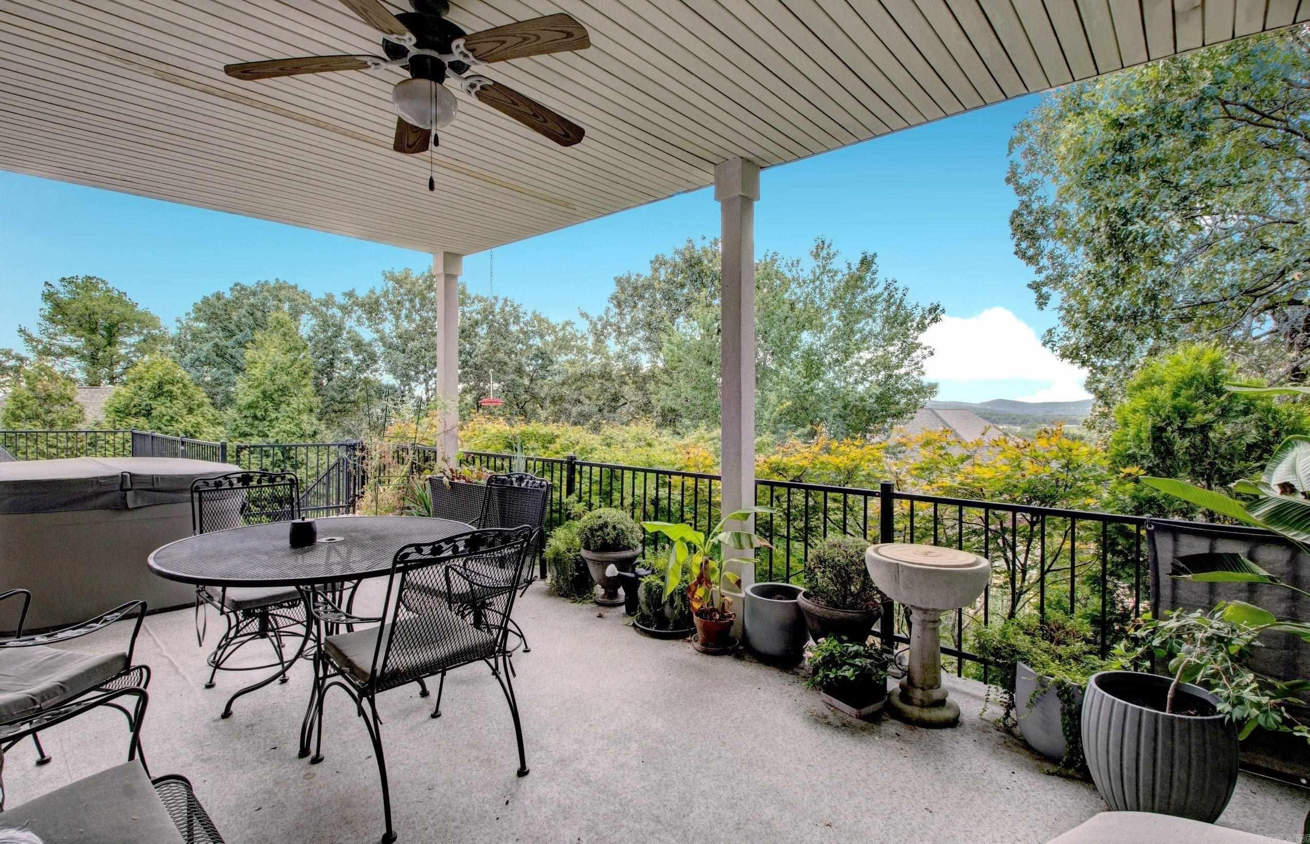 119 Manitou  Maumelle, AR