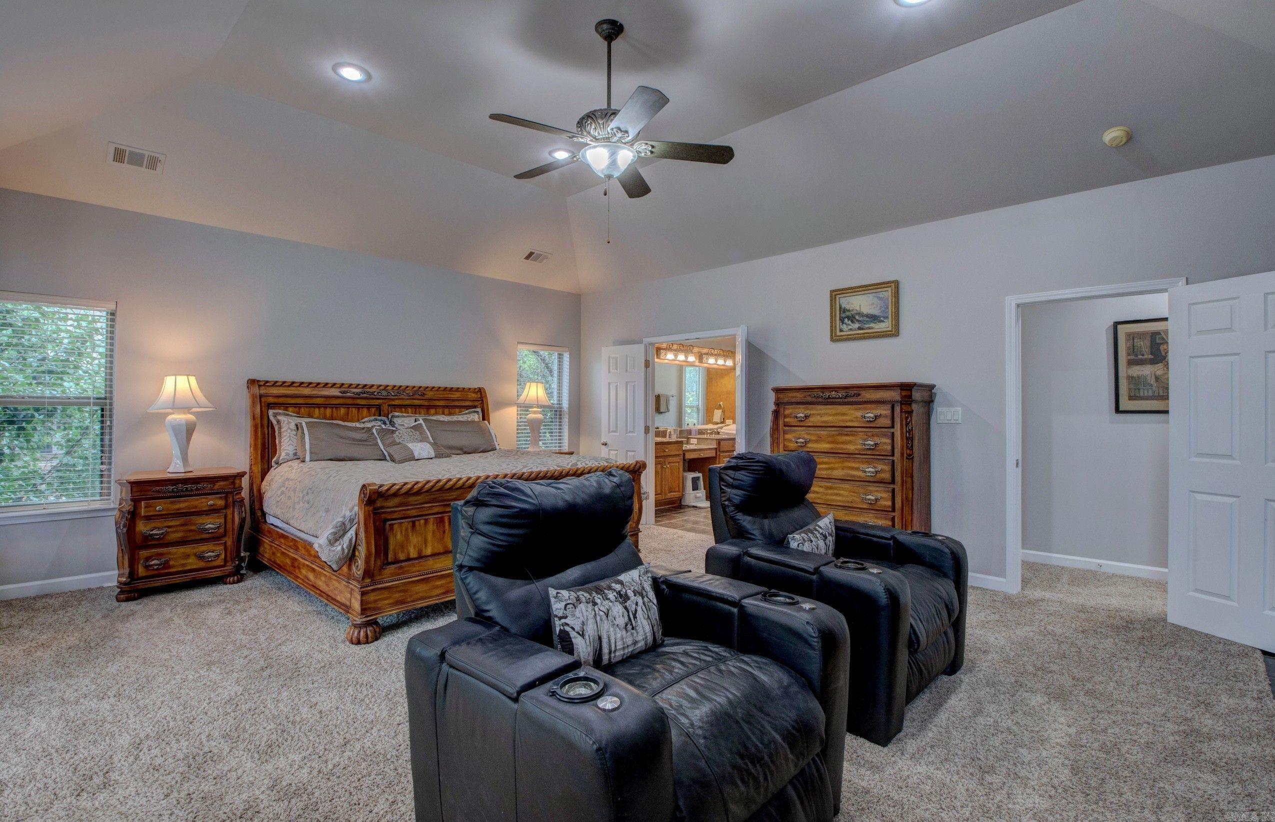 119 Manitou  Maumelle, AR