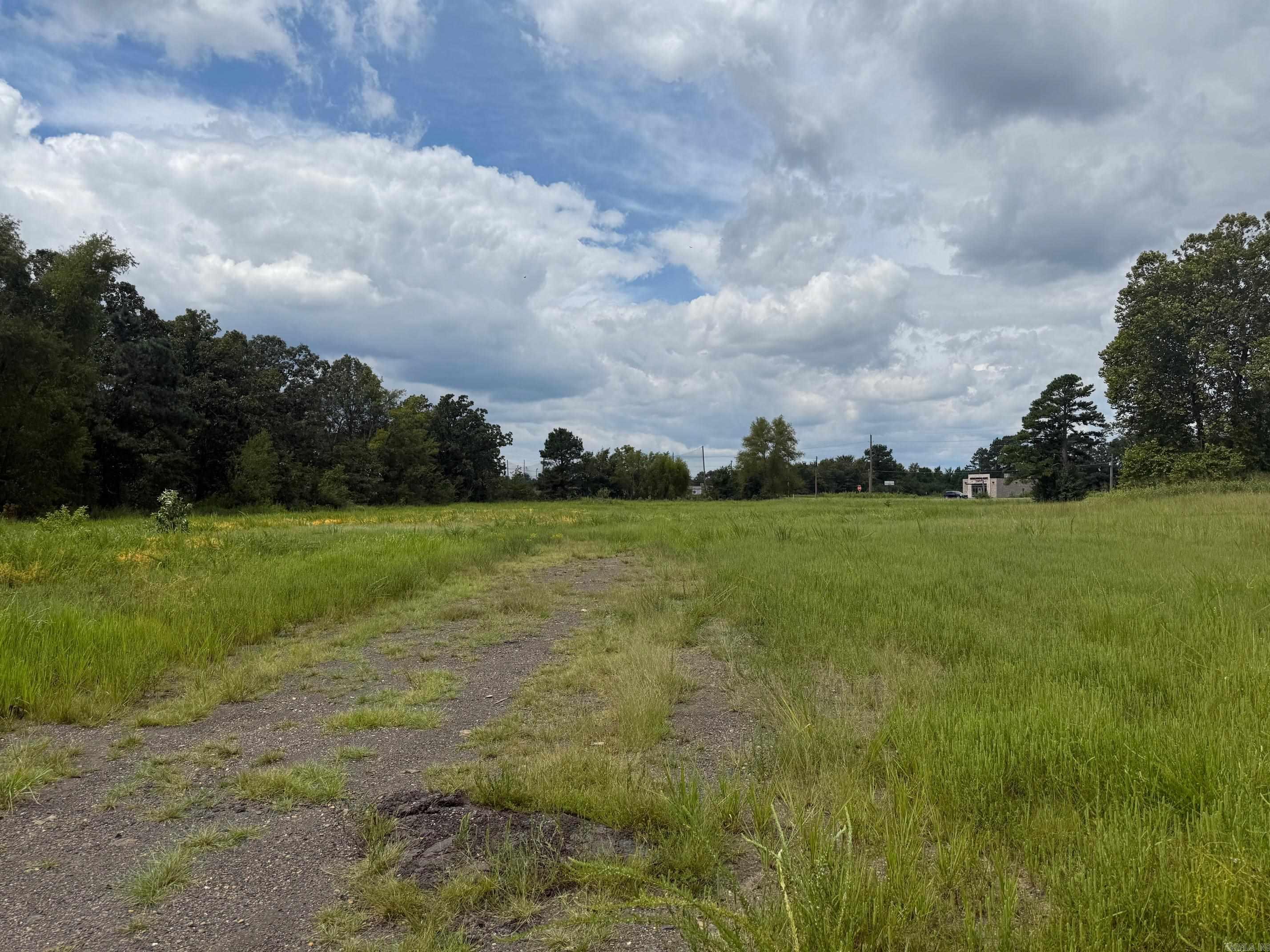 1706 S Hwy 71  Mena, AR