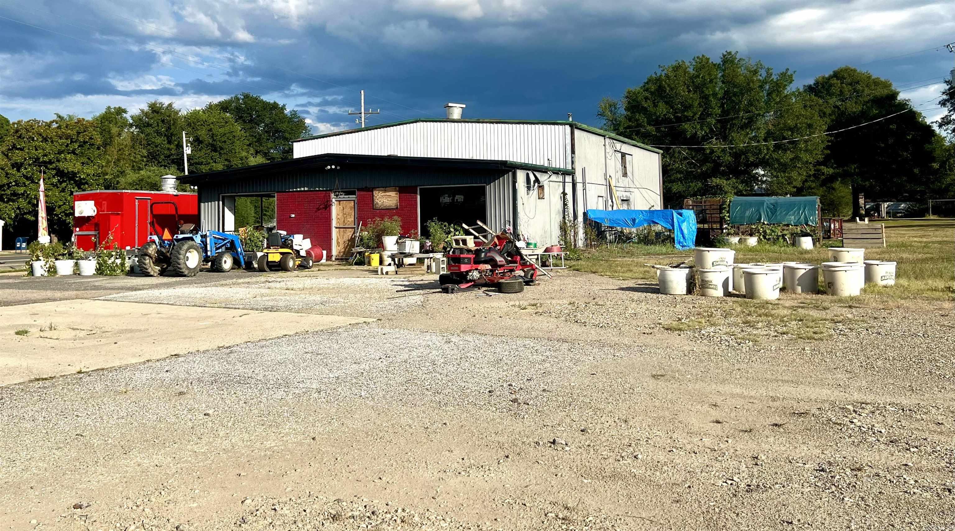 3675 W Highway 270  Pencil Bluff, AR