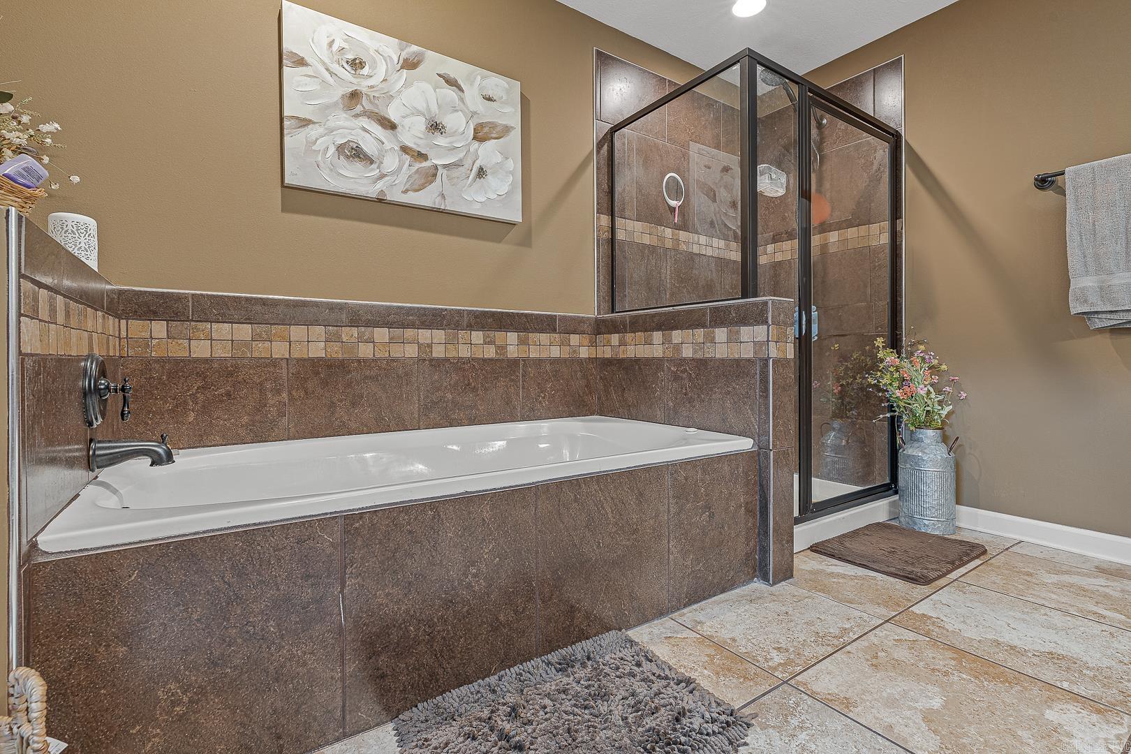 1940 Mountain Ridge  Batesville, AR