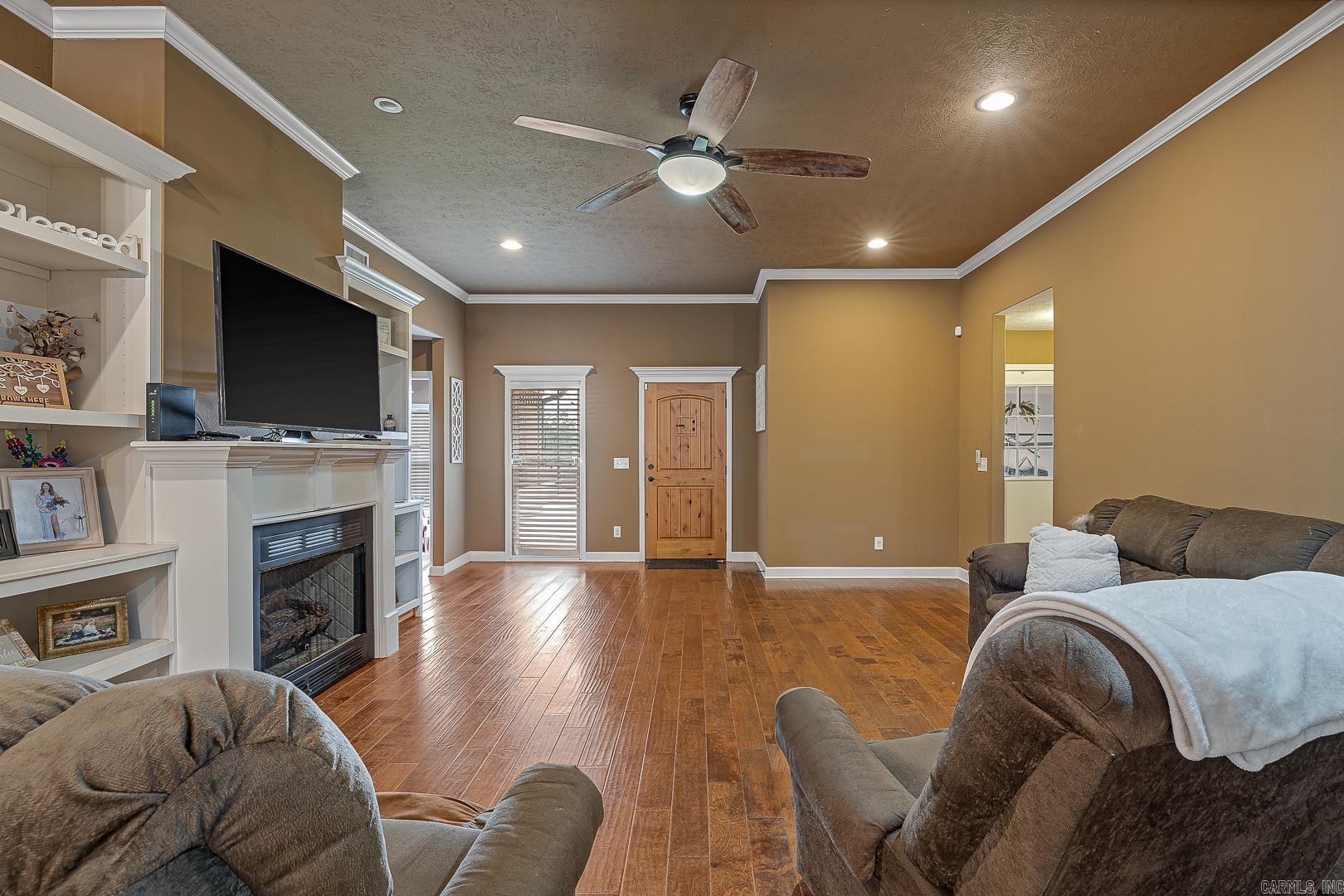 1940 Mountain Ridge  Batesville, AR