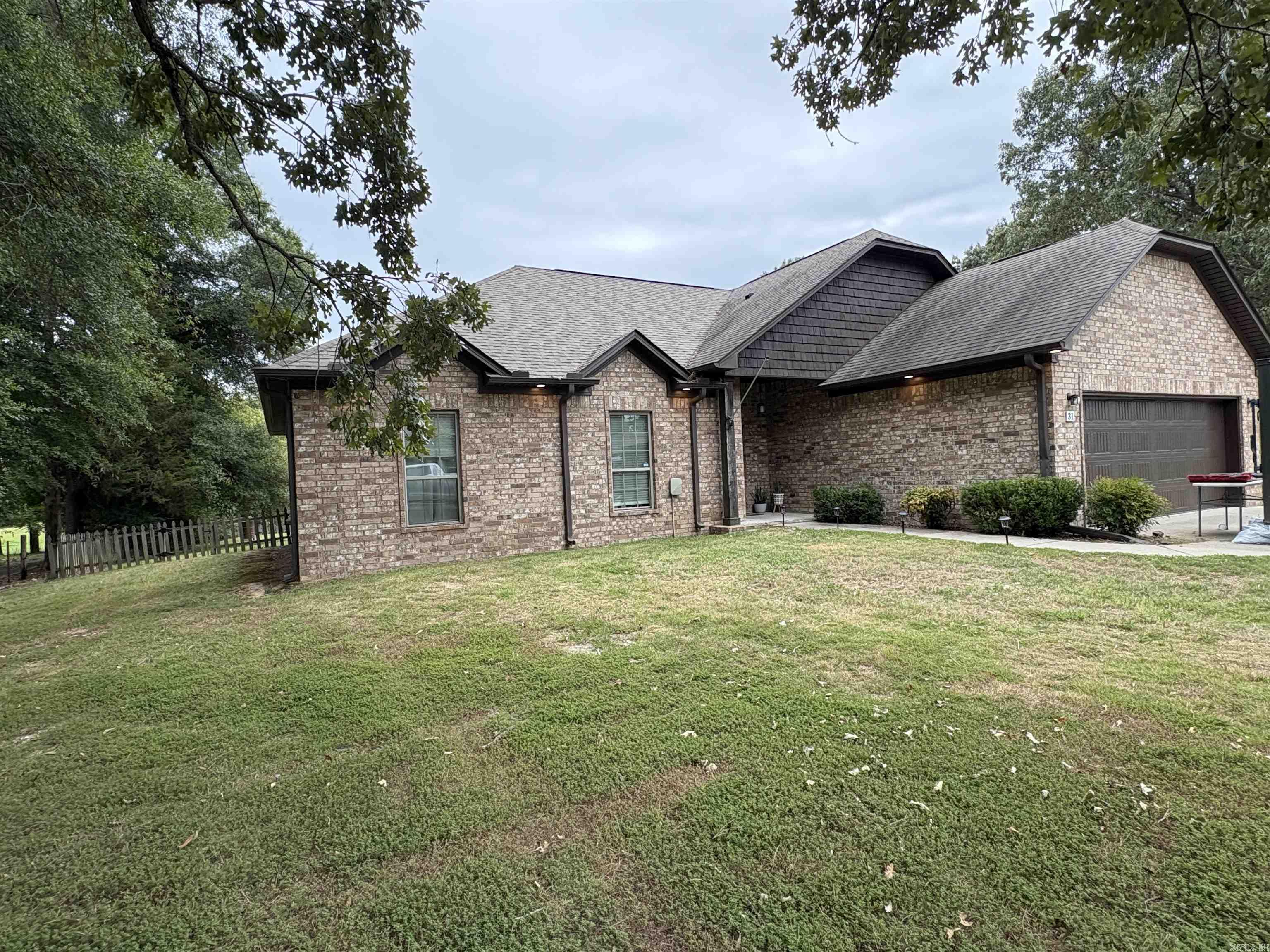 31 Church  Greenbrier, AR