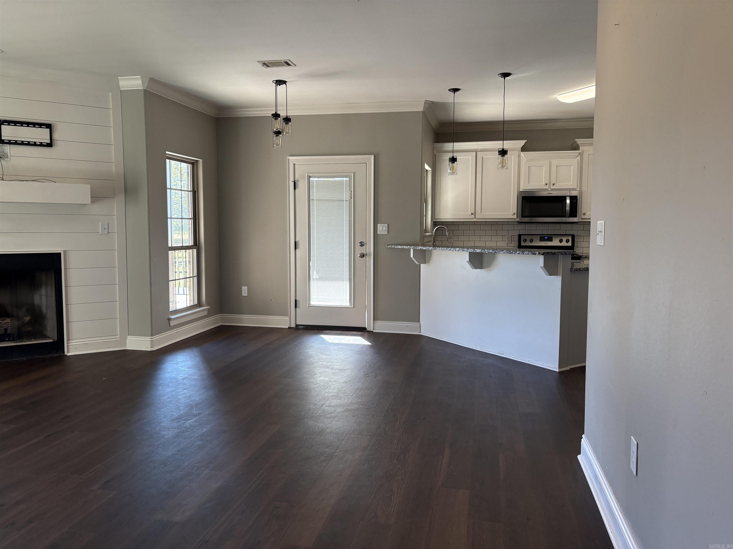 31 Church  Greenbrier, AR