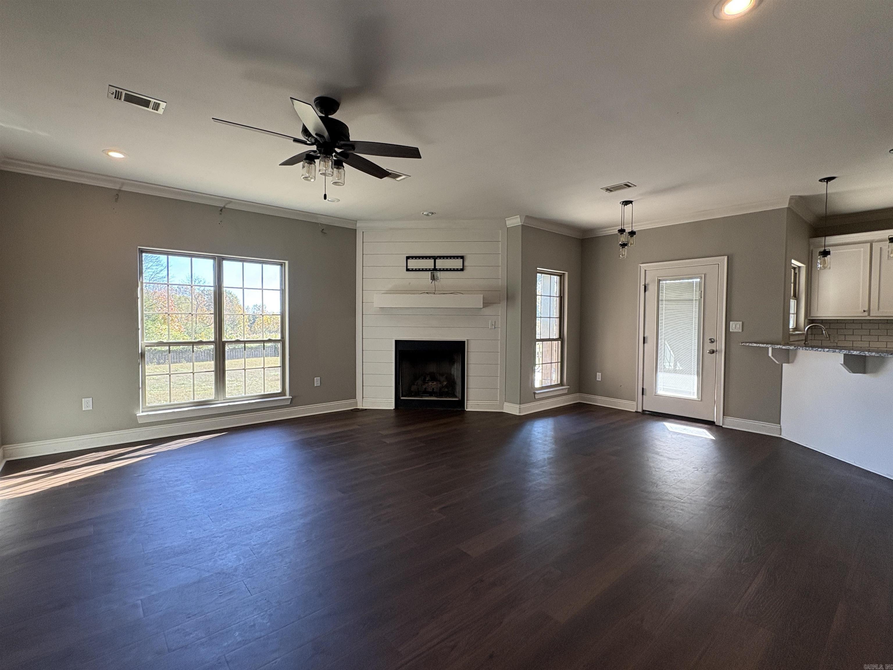 31 Church  Greenbrier, AR