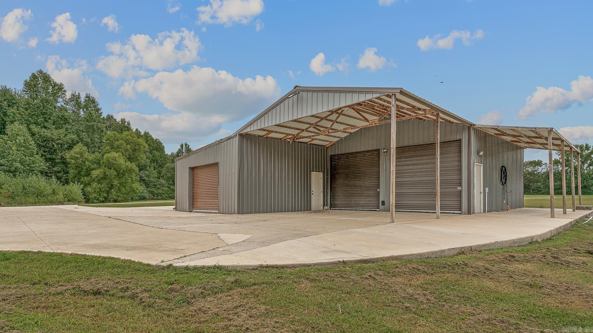 2164 CR 762  Brookland, AR