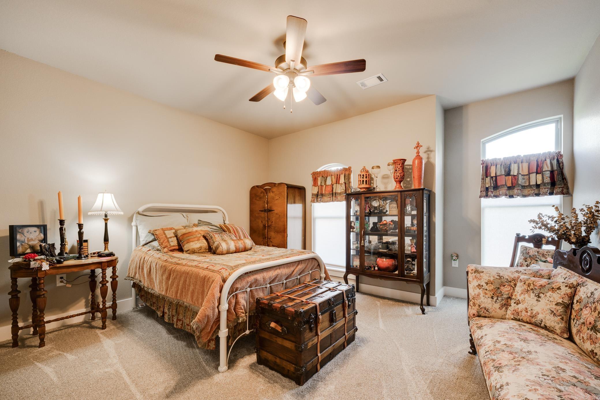 22 S Mt. Olive Rd. Vilonia, AR 72173