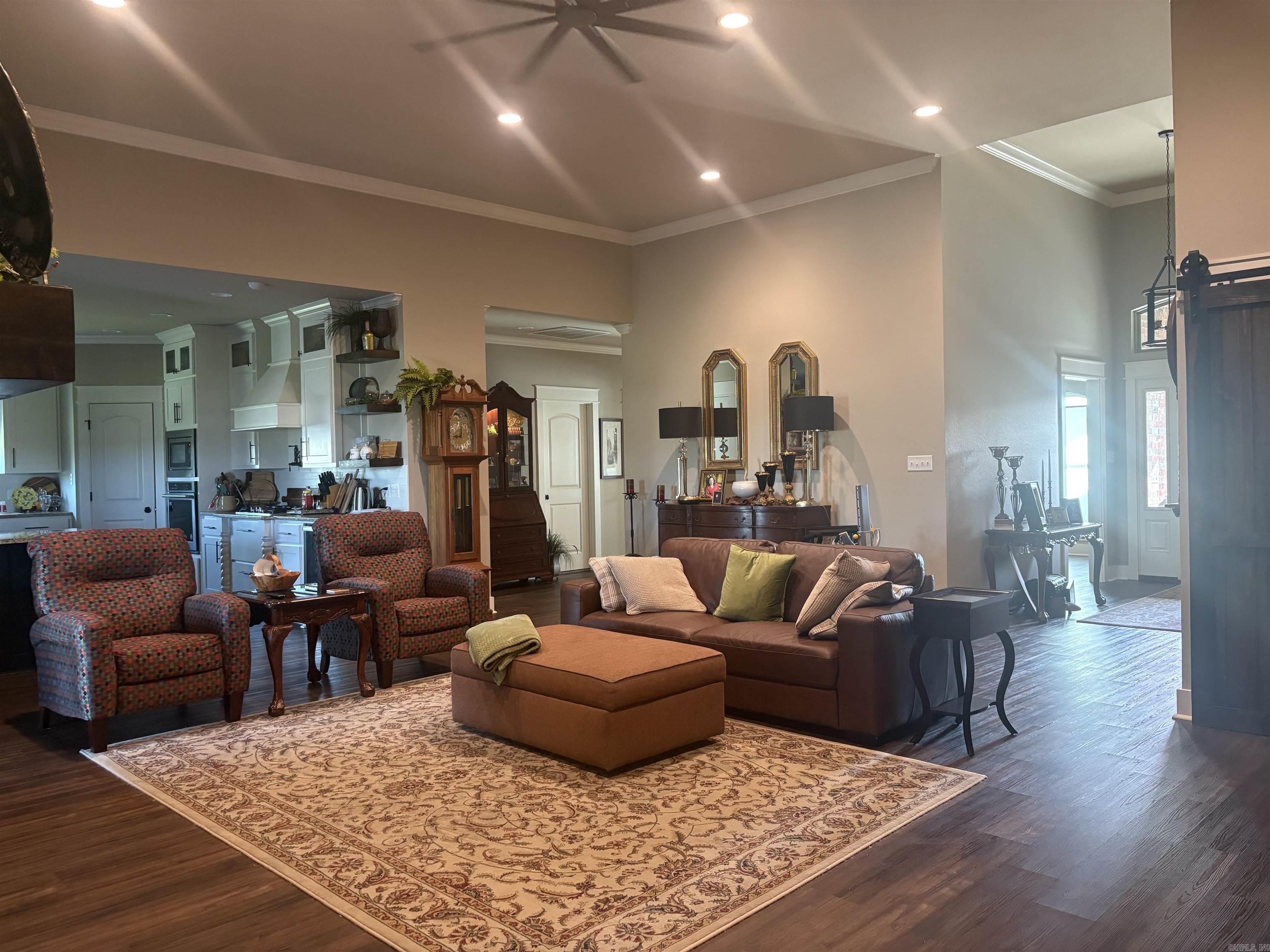 22 S Mt. Olive Rd.  Vilonia, AR