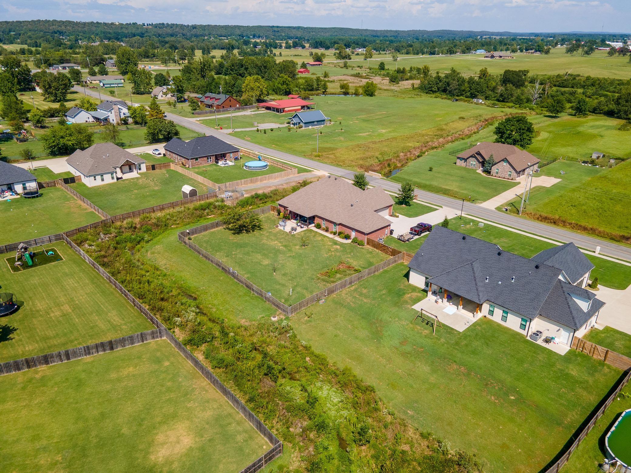 22 S Mt. Olive Rd. Vilonia, AR 72173