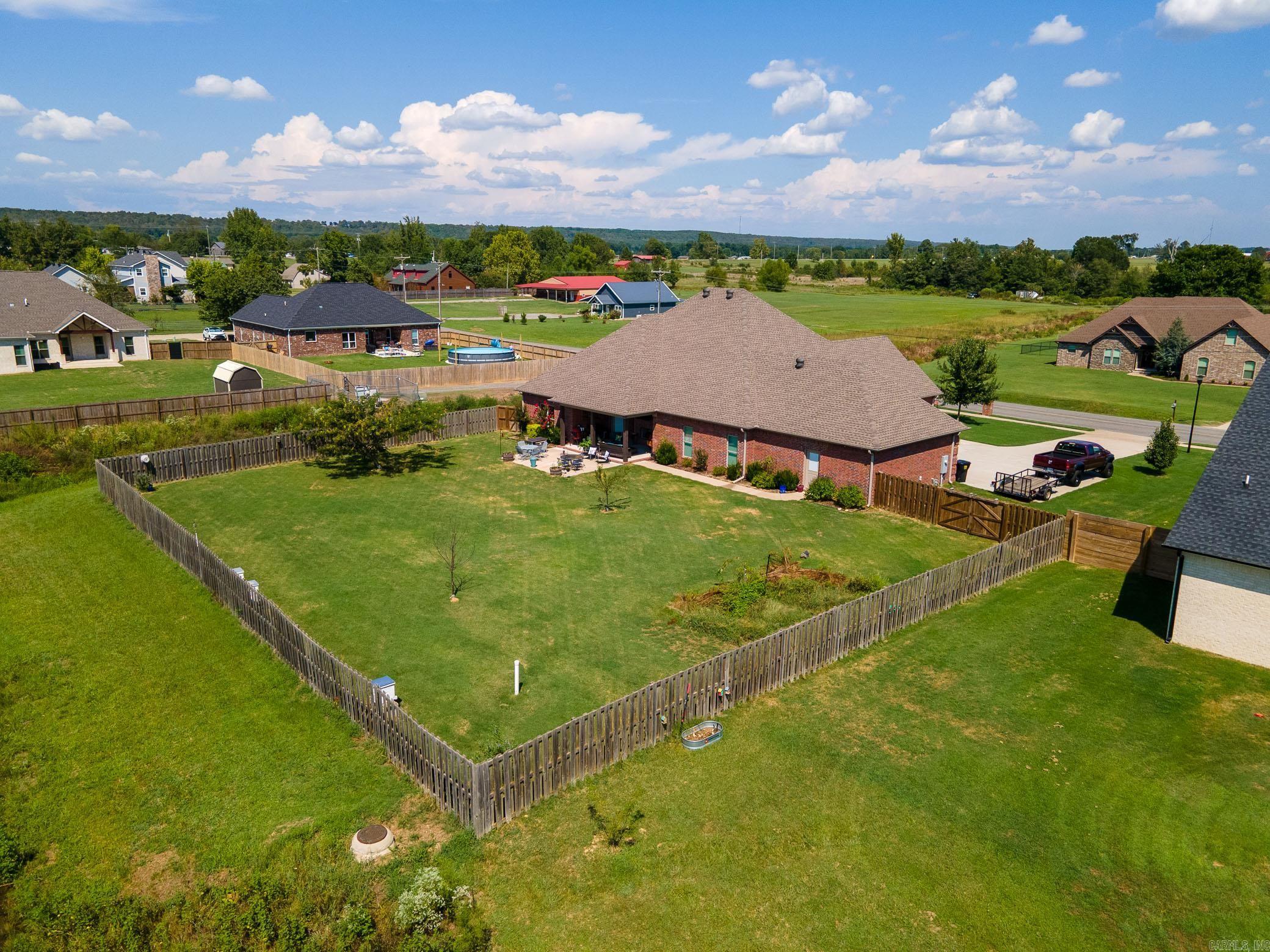 22 S Mt. Olive Rd. Vilonia, AR 72173