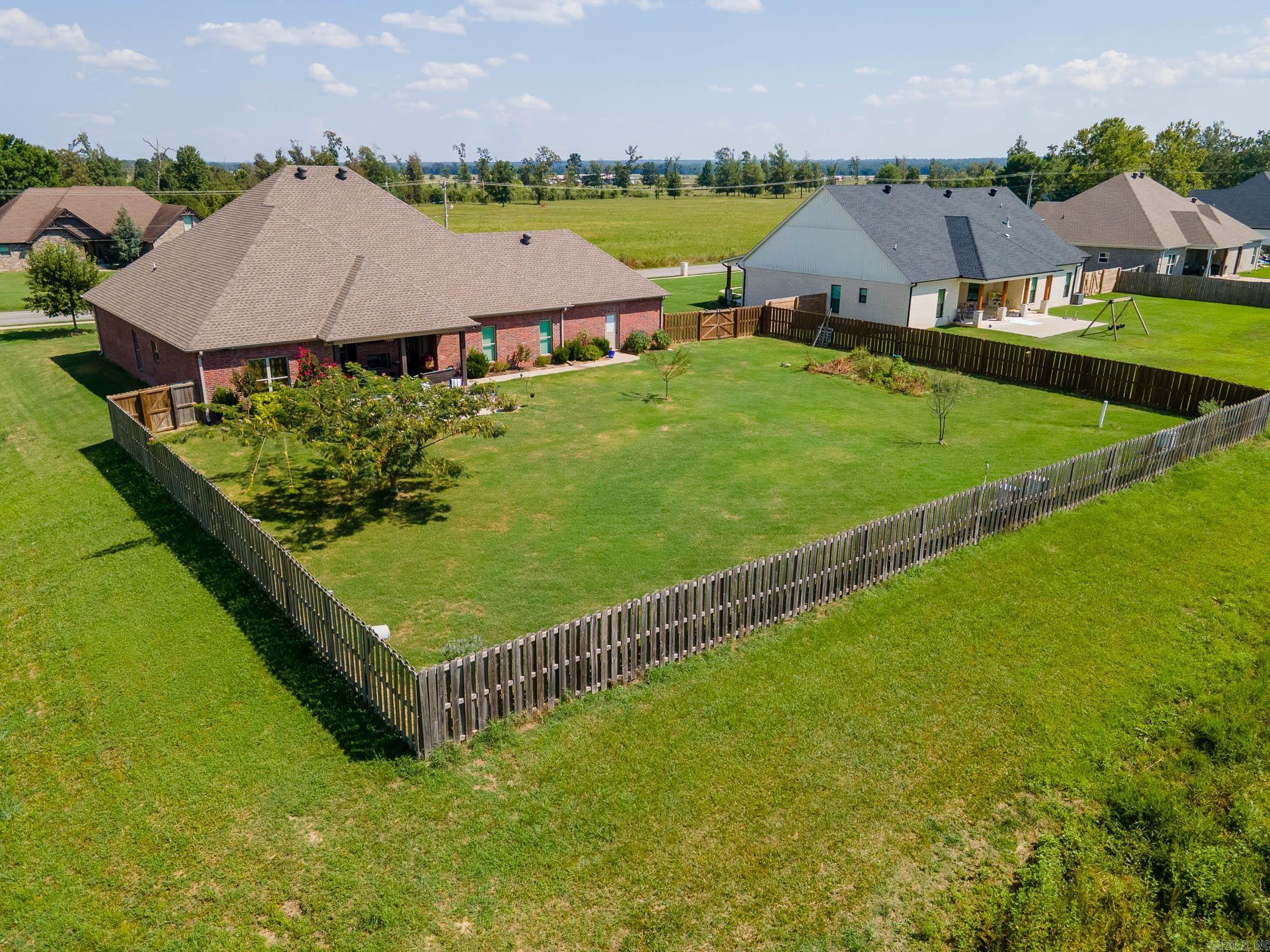 22 S Mt. Olive Rd. Vilonia, AR 72173