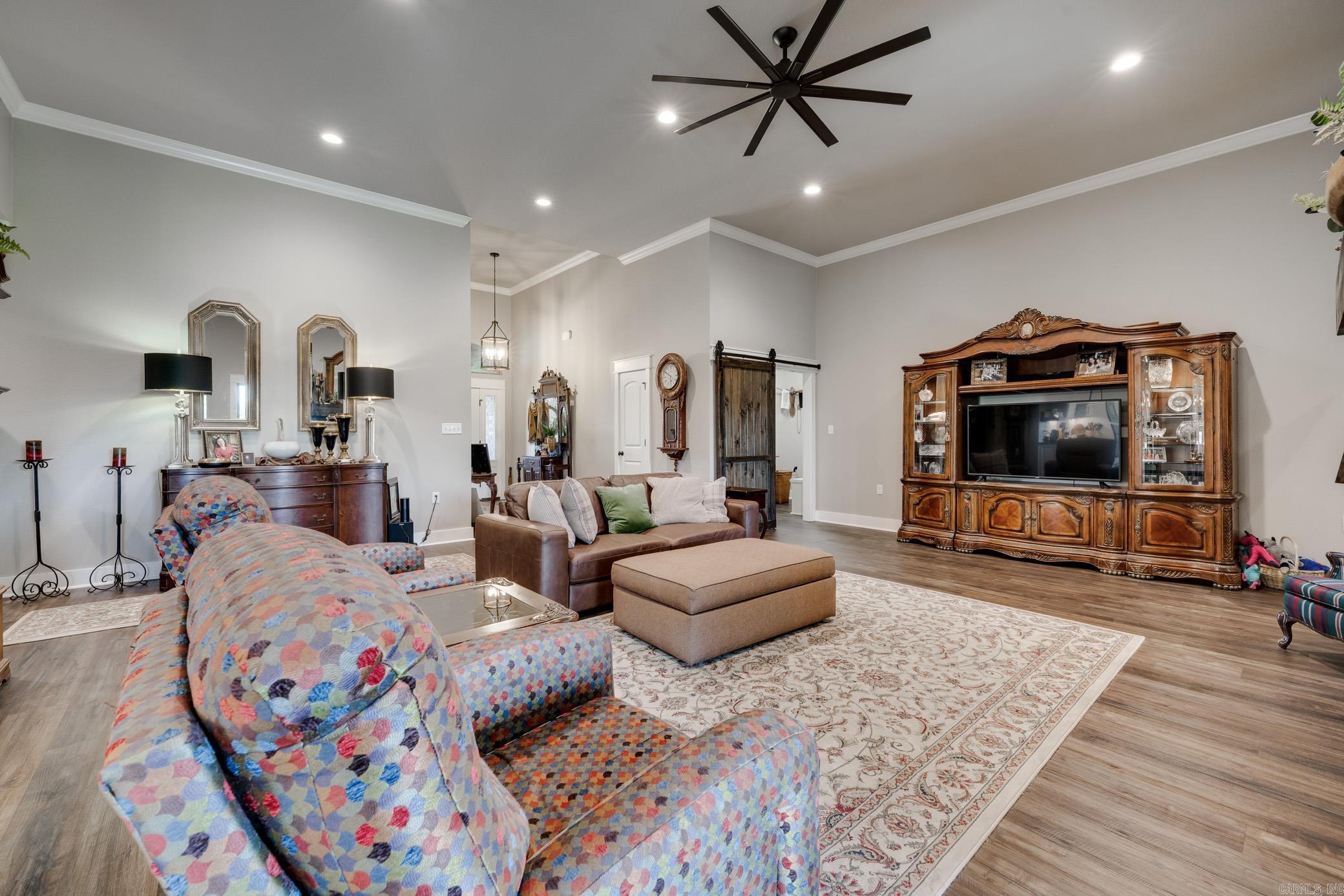 22 S Mt. Olive Rd. Vilonia, AR 72173