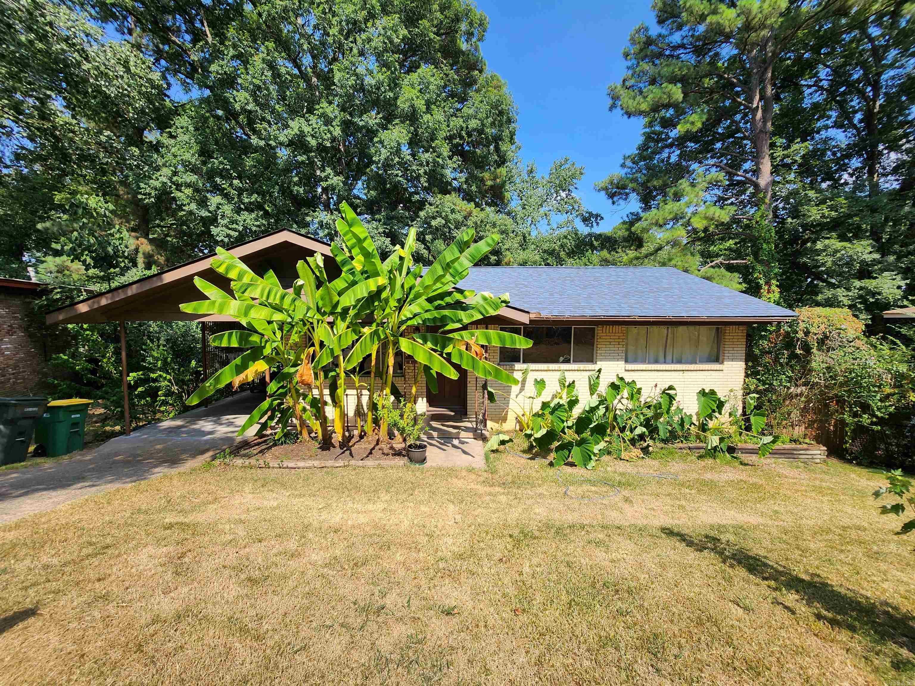 16 Woodcliff  Little Rock, AR