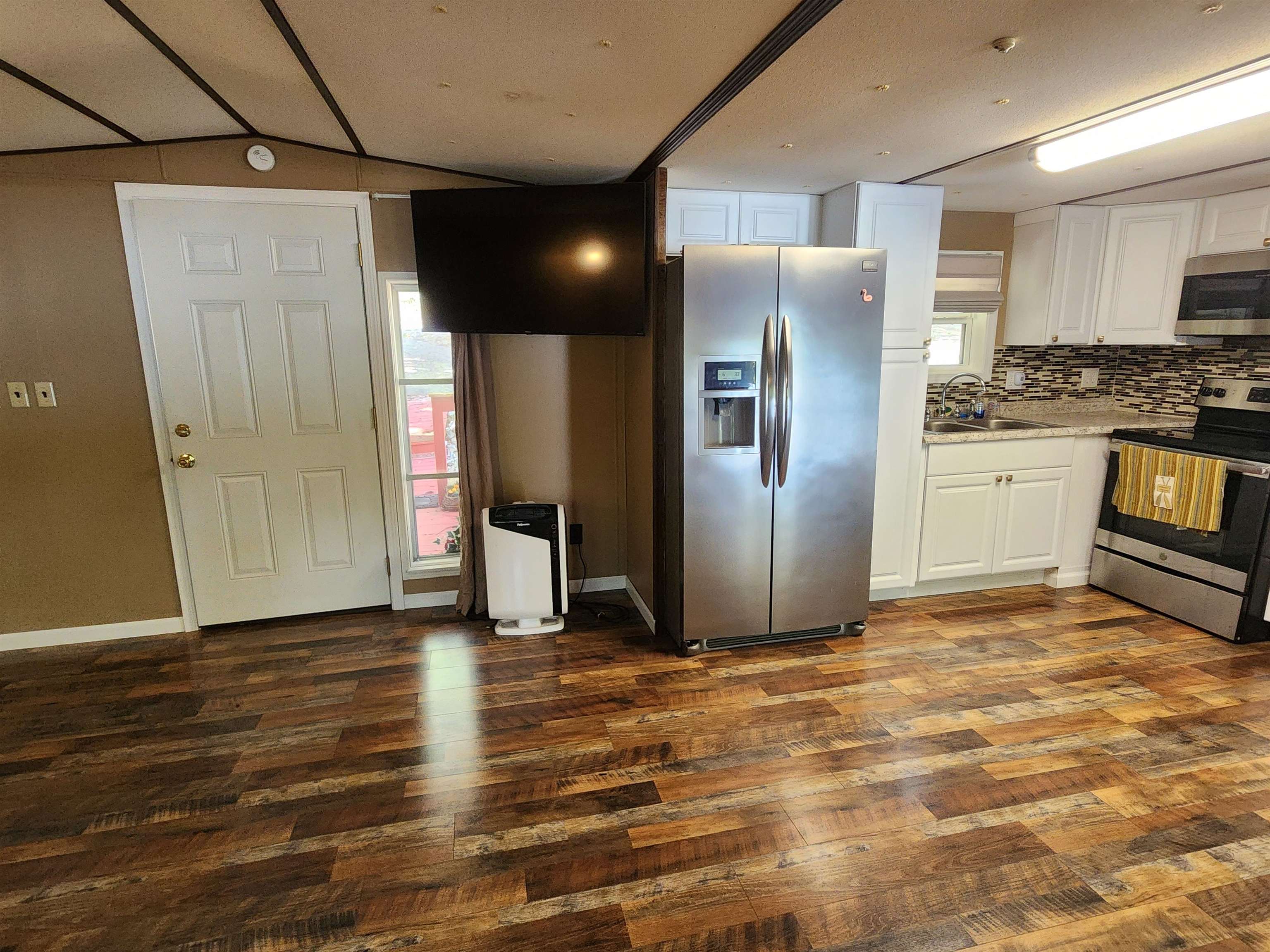 43 E Lakeshore  Highland, AR