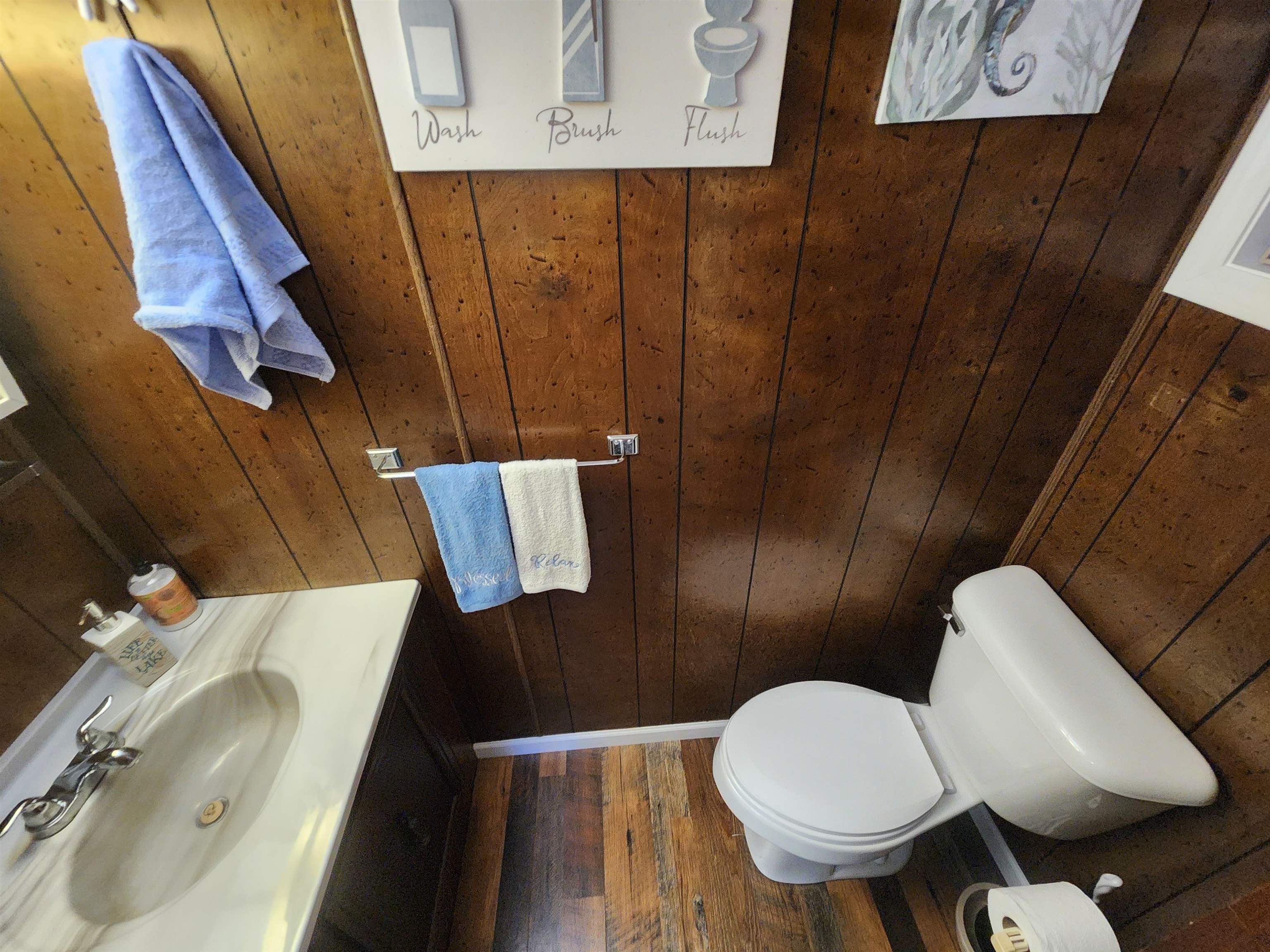 43 E Lakeshore  Highland, AR