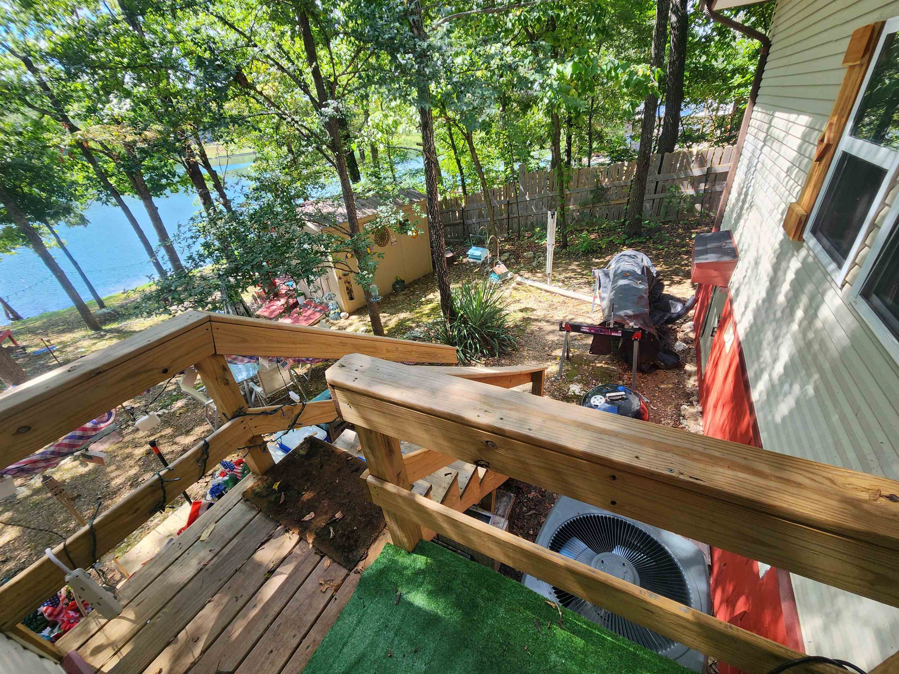 43 E Lakeshore  Highland, AR
