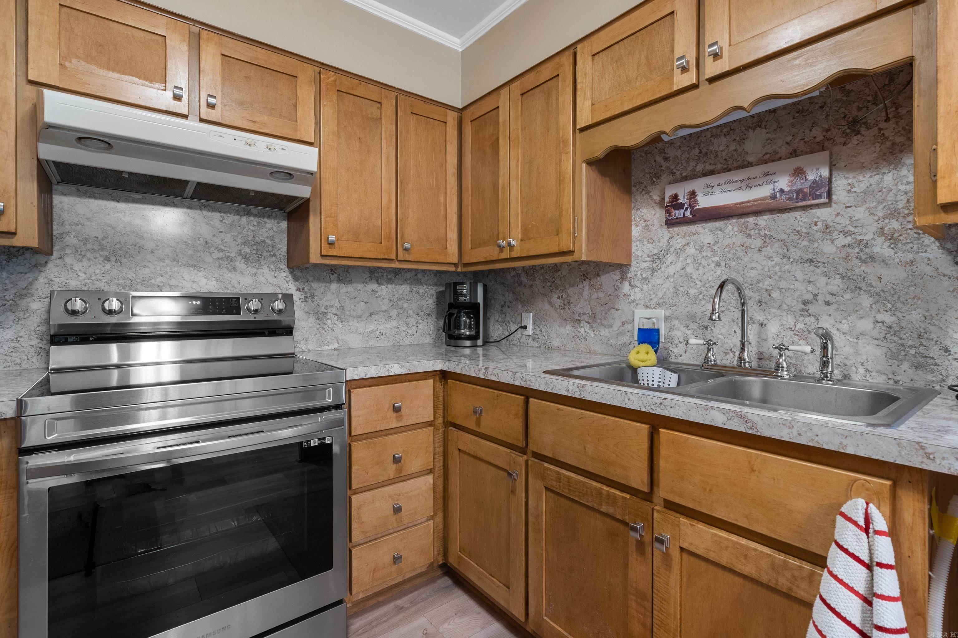 216 Pleasant View Dr  Malvern, AR