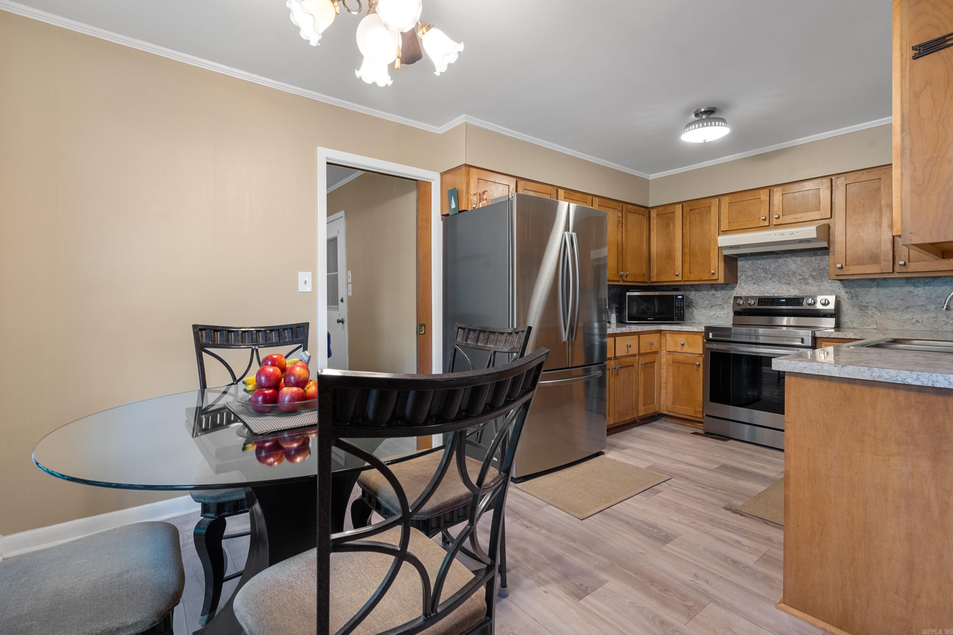 216 Pleasant View Dr  Malvern, AR