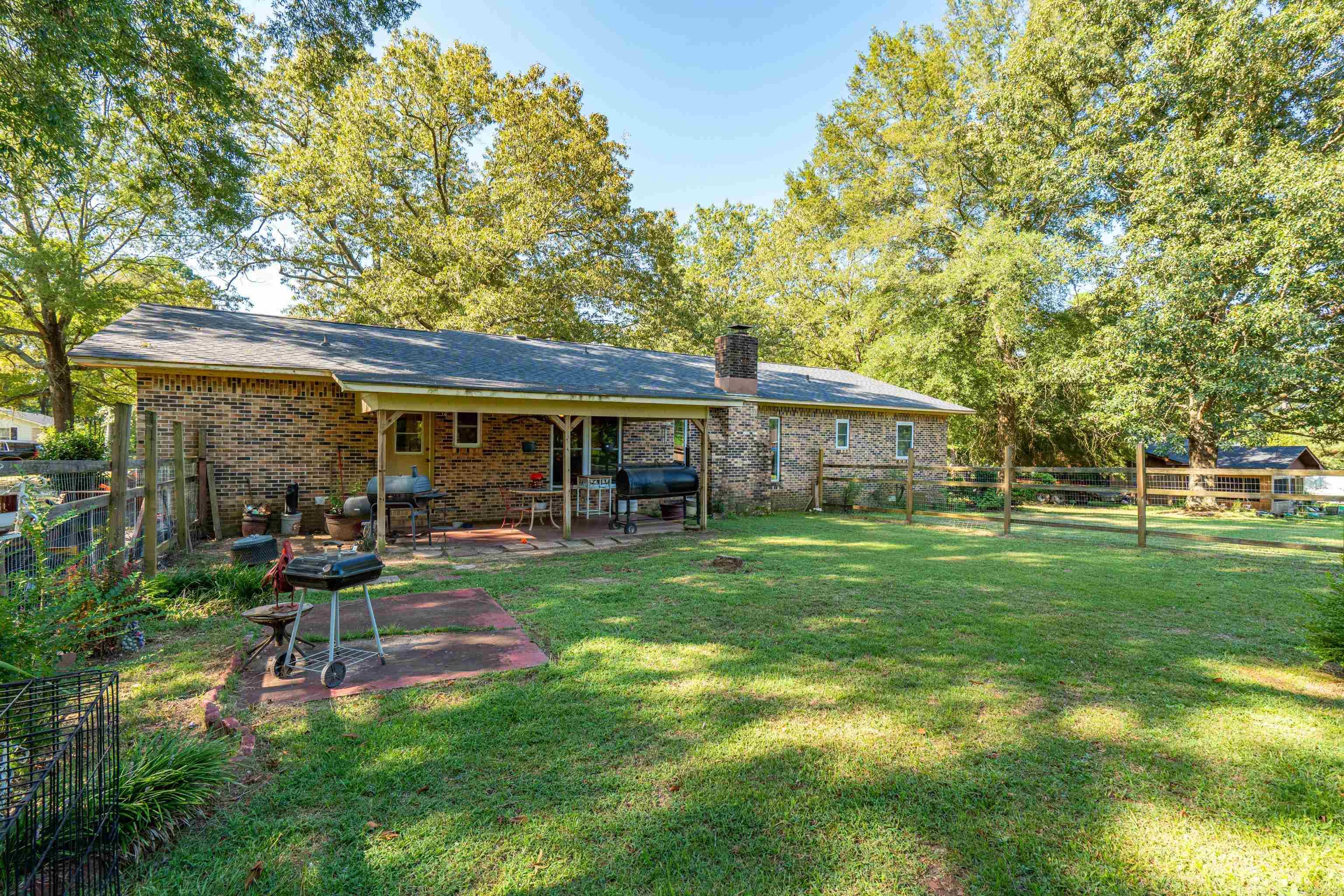 216 Pleasant View Dr  Malvern, AR