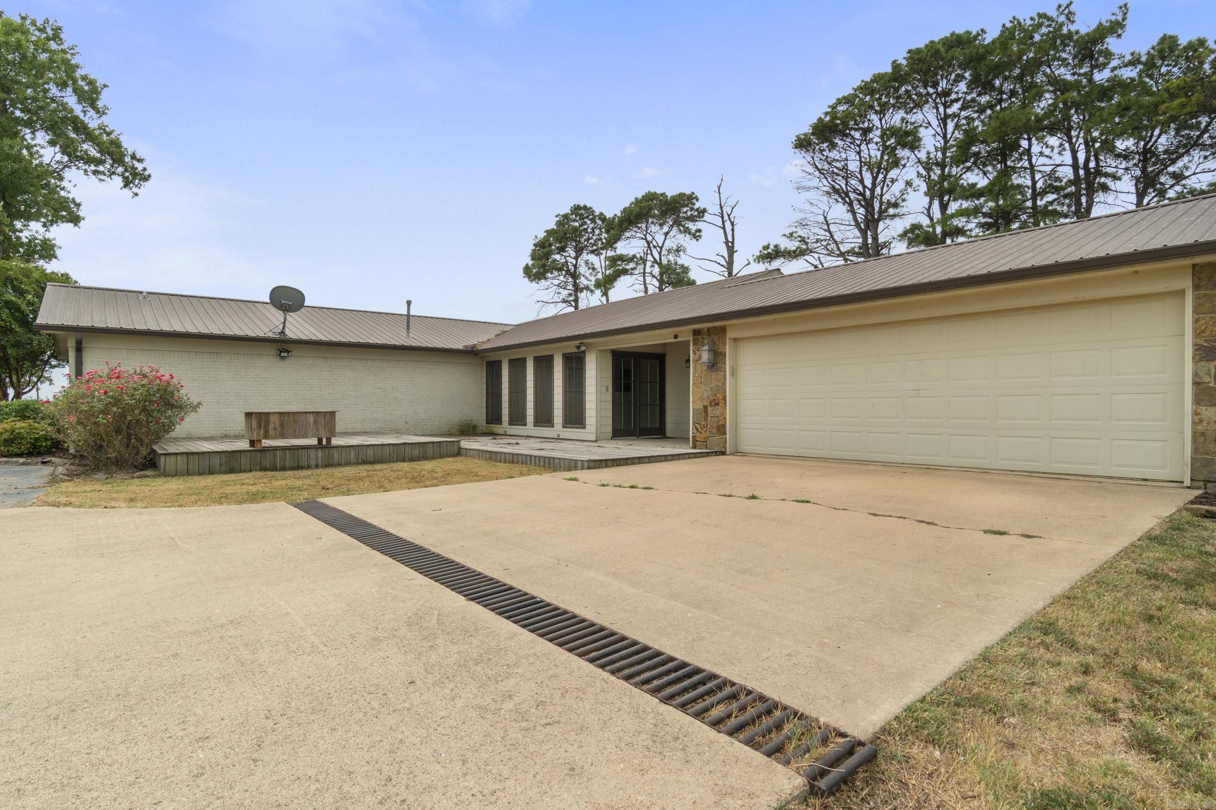 1920 Highway 42  Cherry Valley, AR