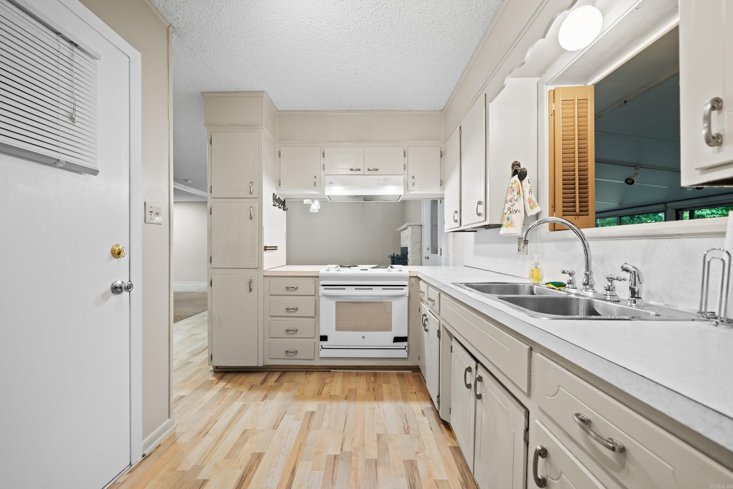 308 Rockwell  Hot Springs, AR