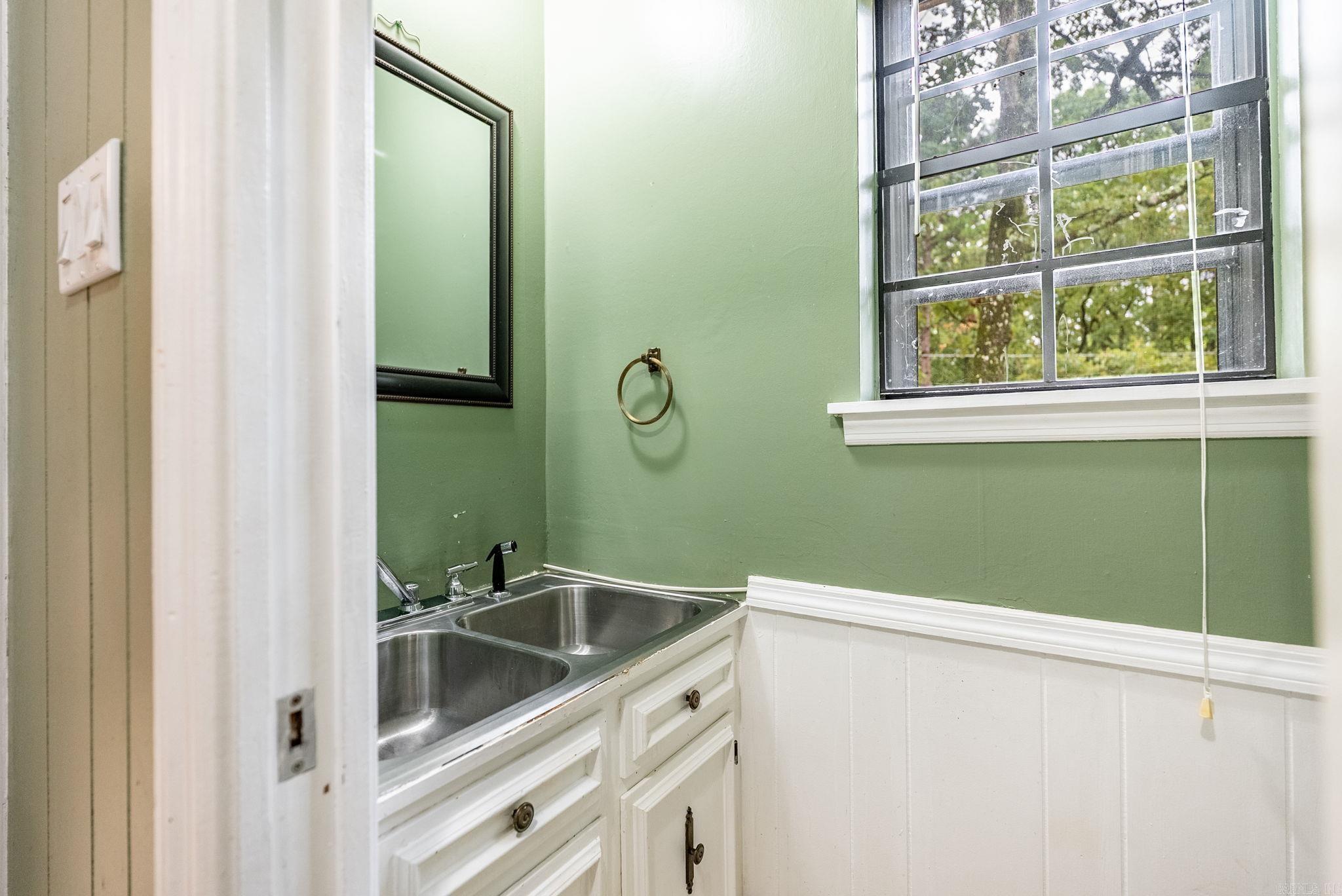 12910 Morrison  Little Rock, AR