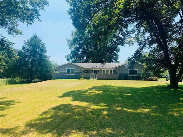 953  County Road 4114  Atlanta, TX
