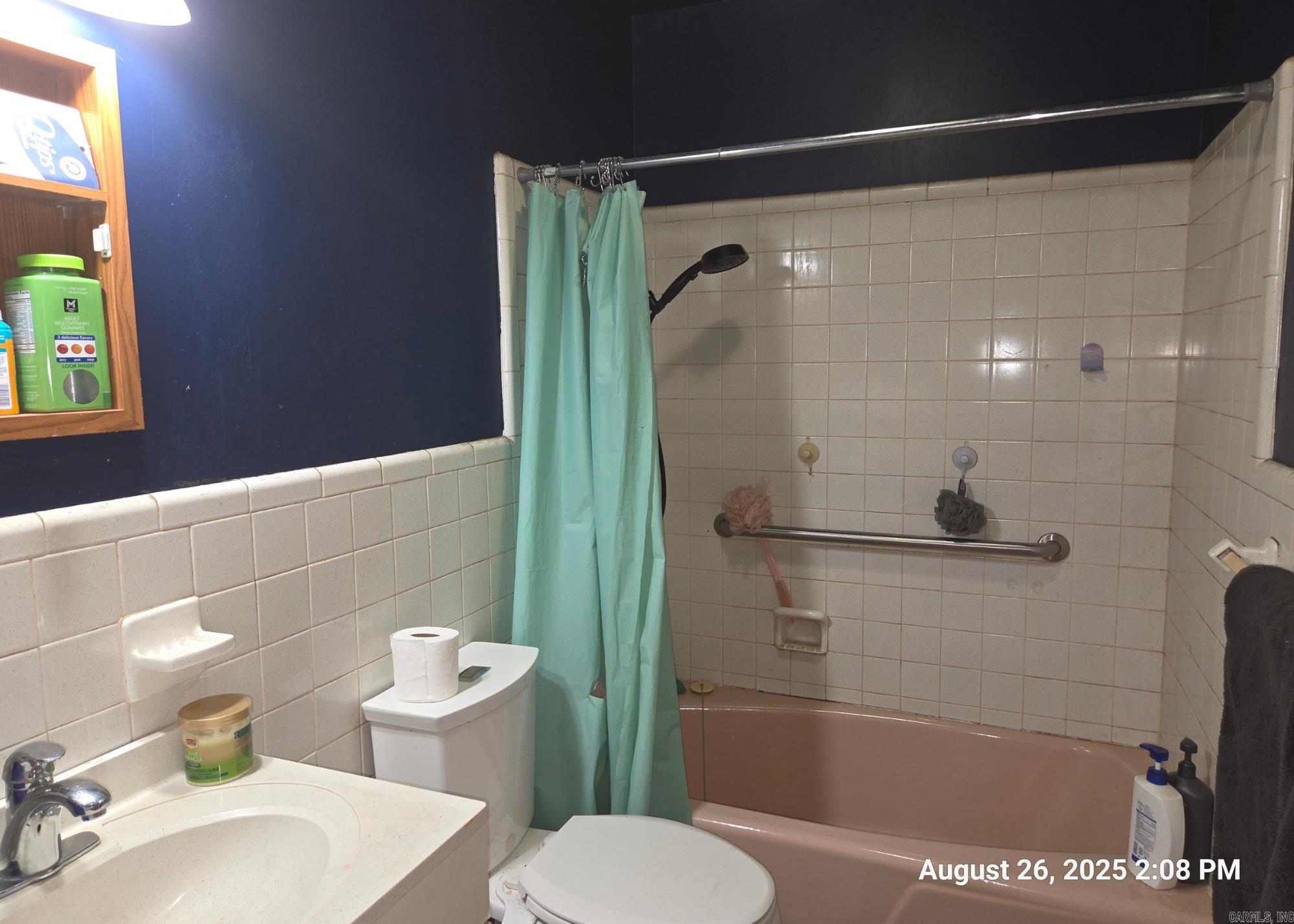 713 E Pine  Prescott, AR