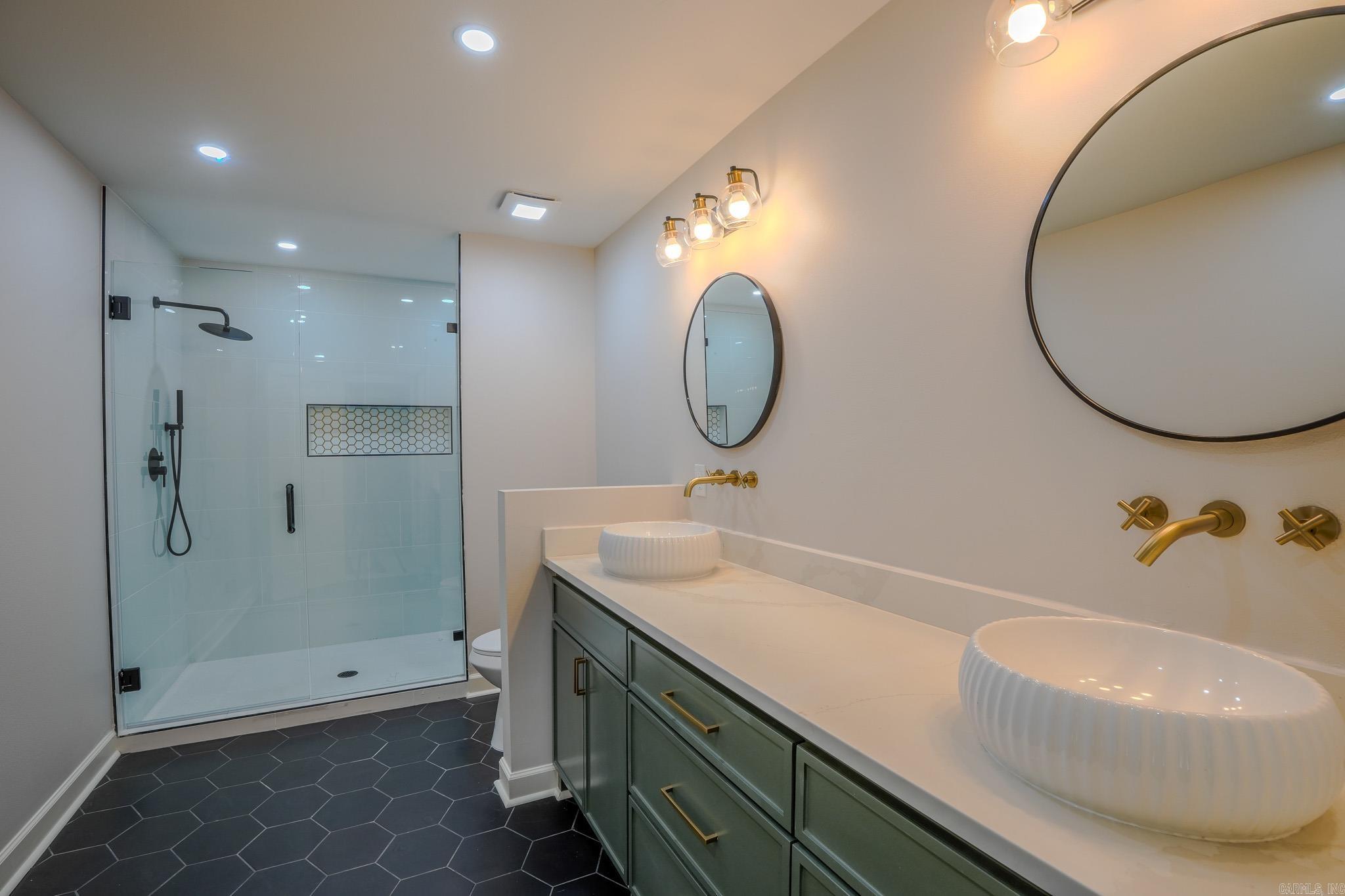 28721 Kanis  Paron, AR