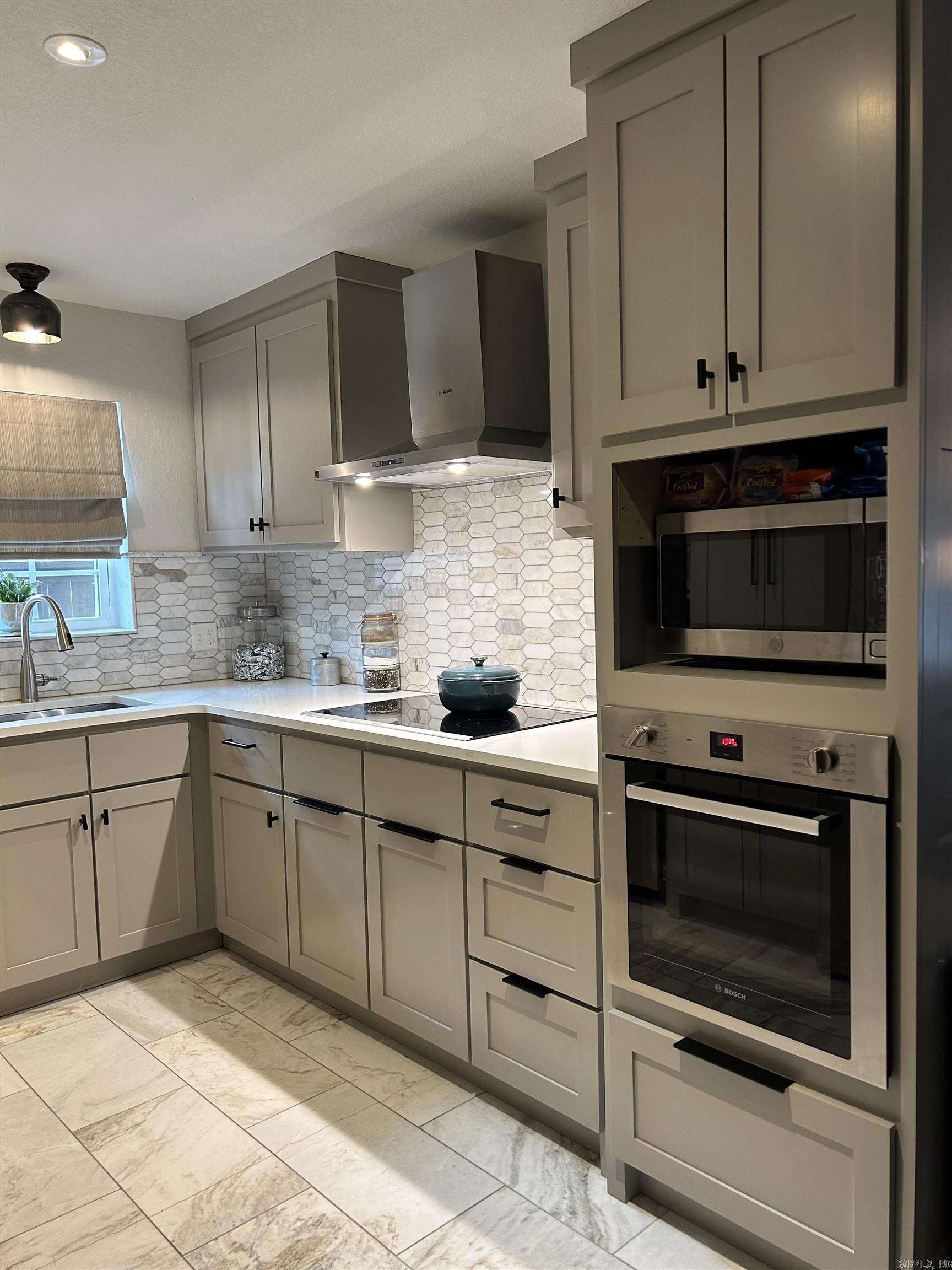 113 Shorthaven Ln Fairfield Bay, AR 72088