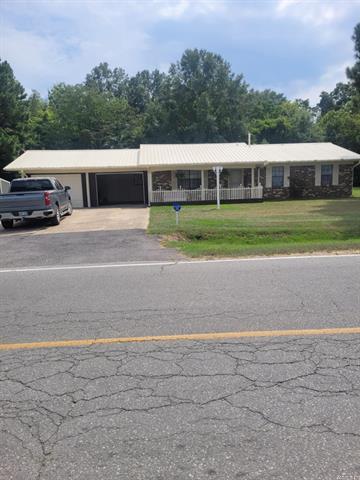 608 E Oakland  Monticello, AR