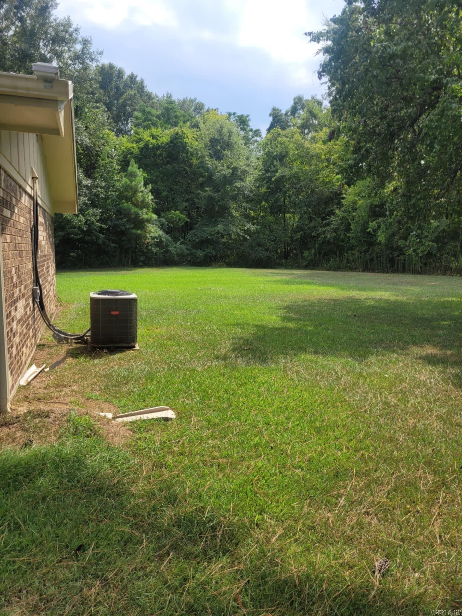 608 E Oakland  Monticello, AR
