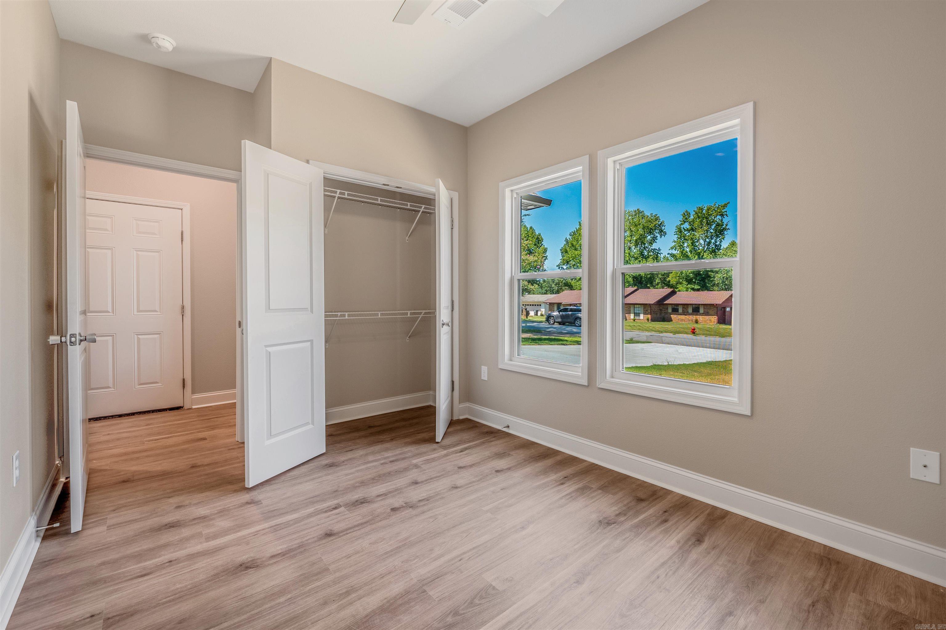 1019 N Jeff Davis  Jacksonville, AR