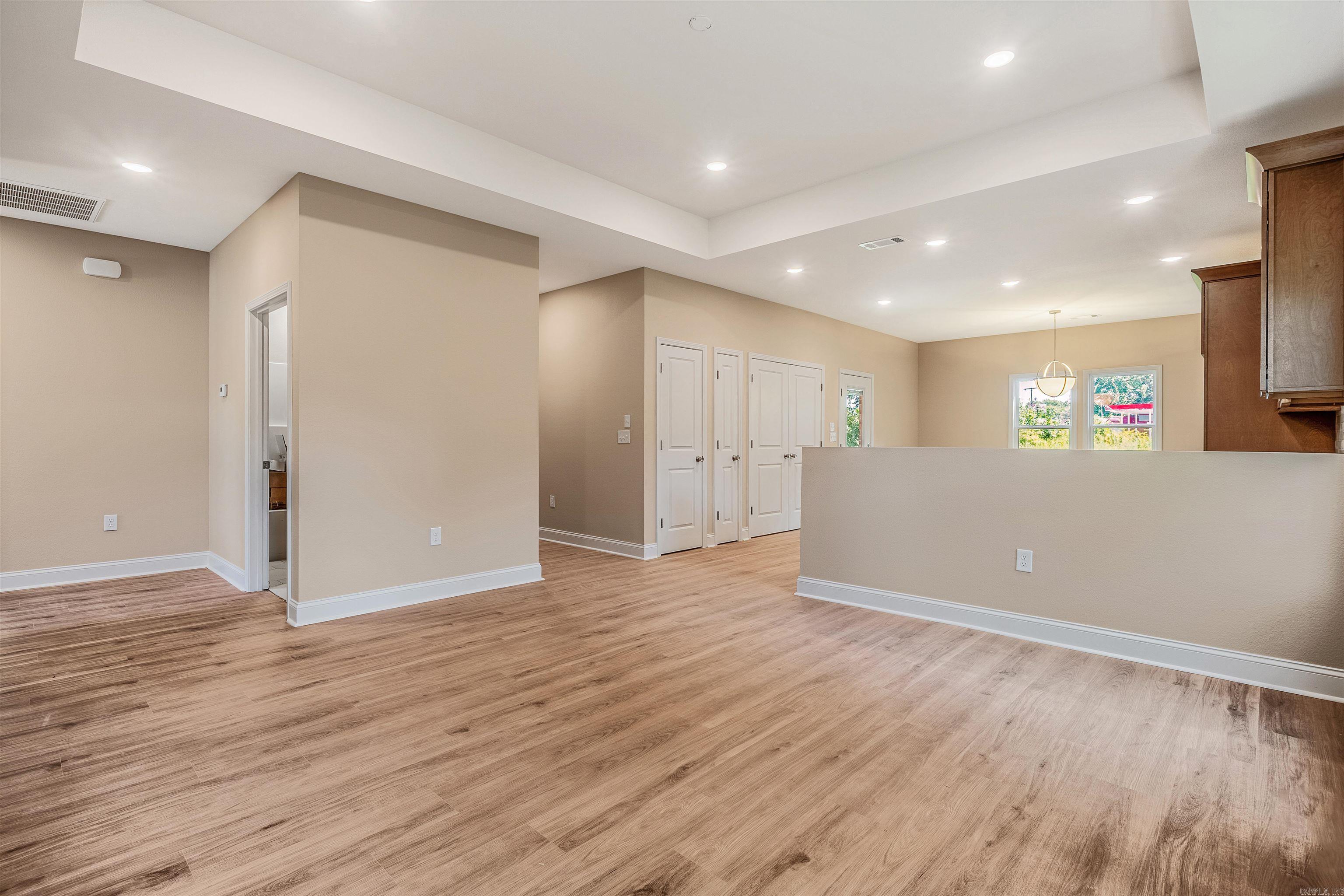 1019 N Jeff Davis  Jacksonville, AR