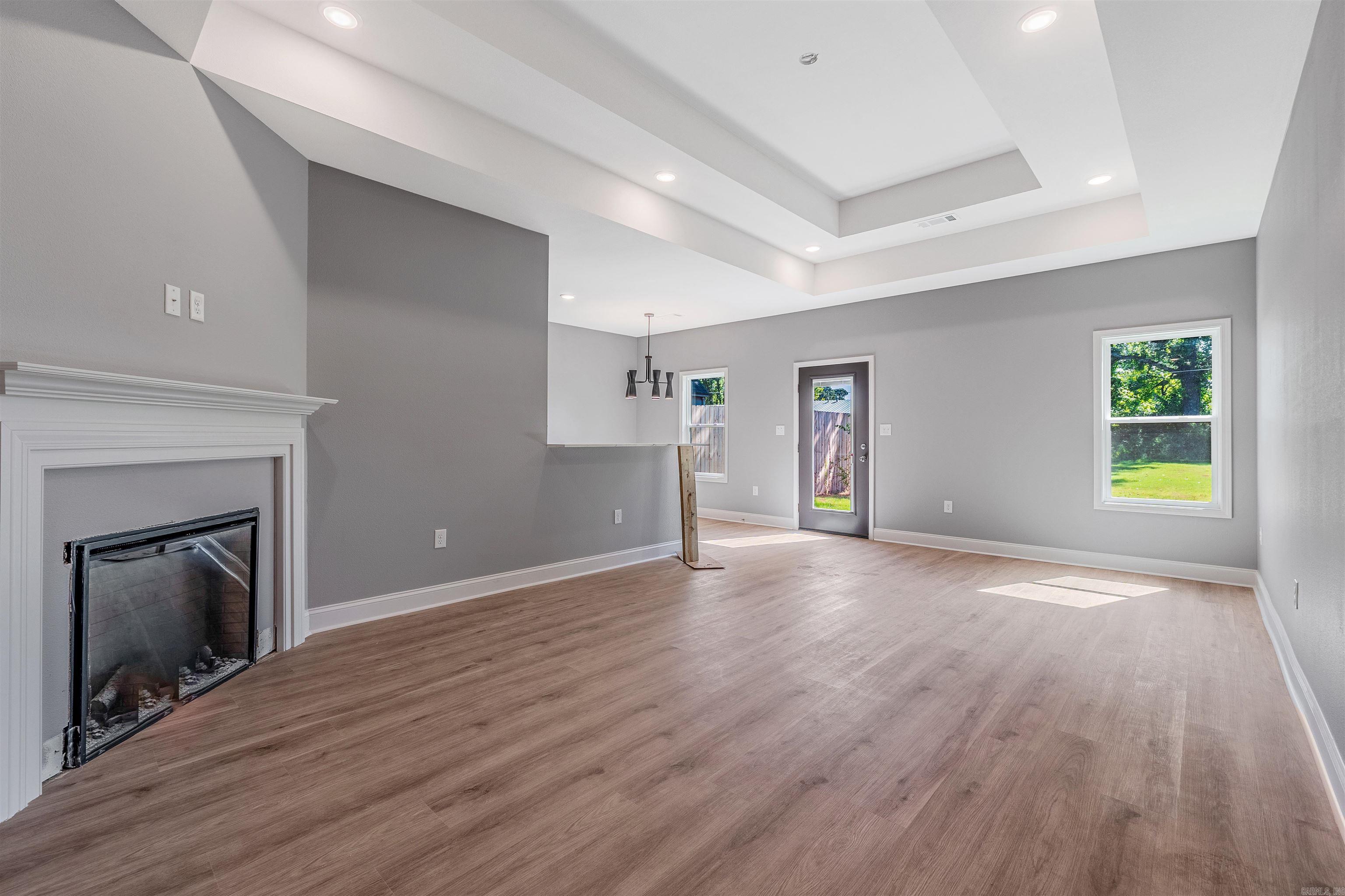 1021 N Jeff Davis  Jacksonville, AR