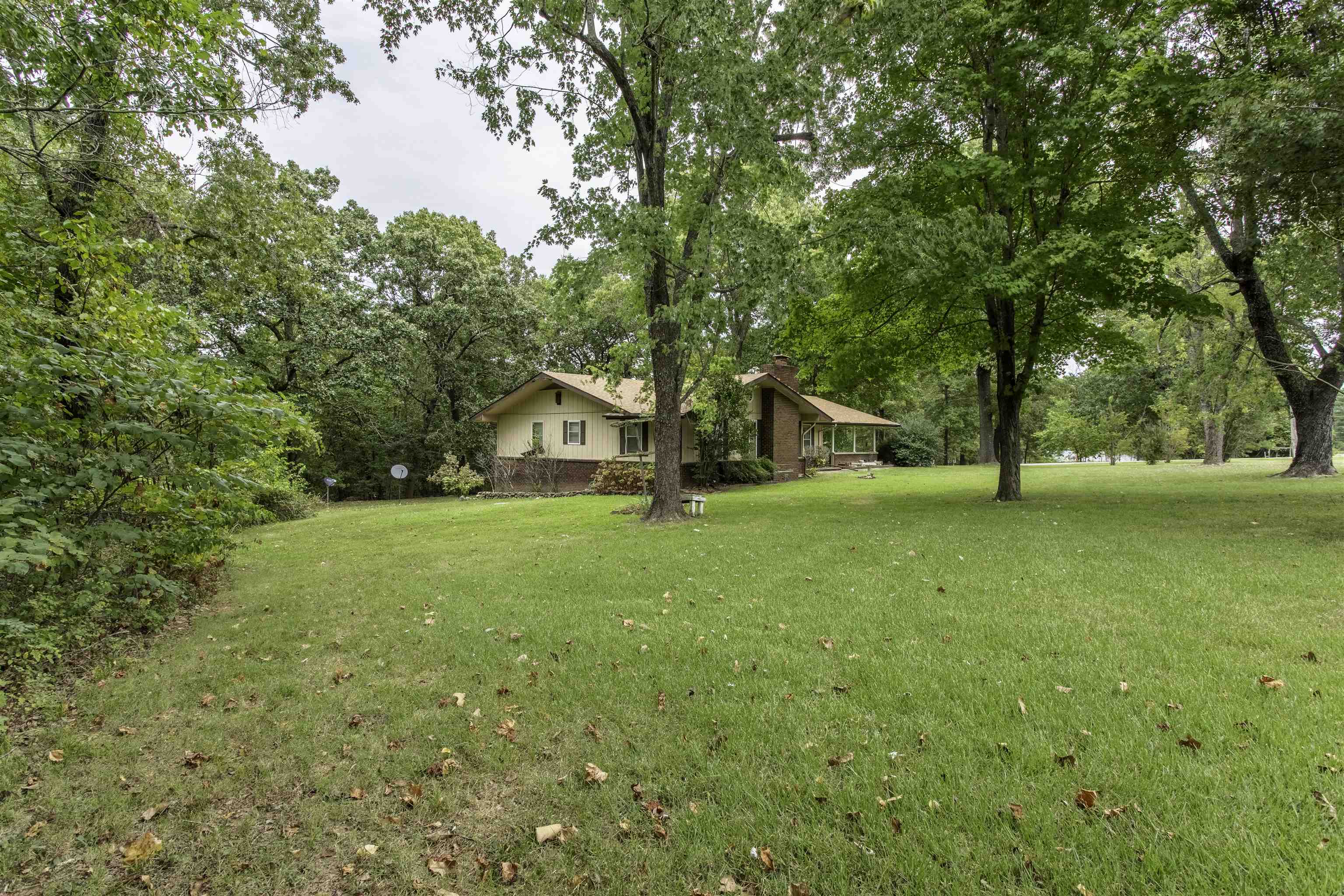 1 Paracas Trace Cherokee Village, AR 72529