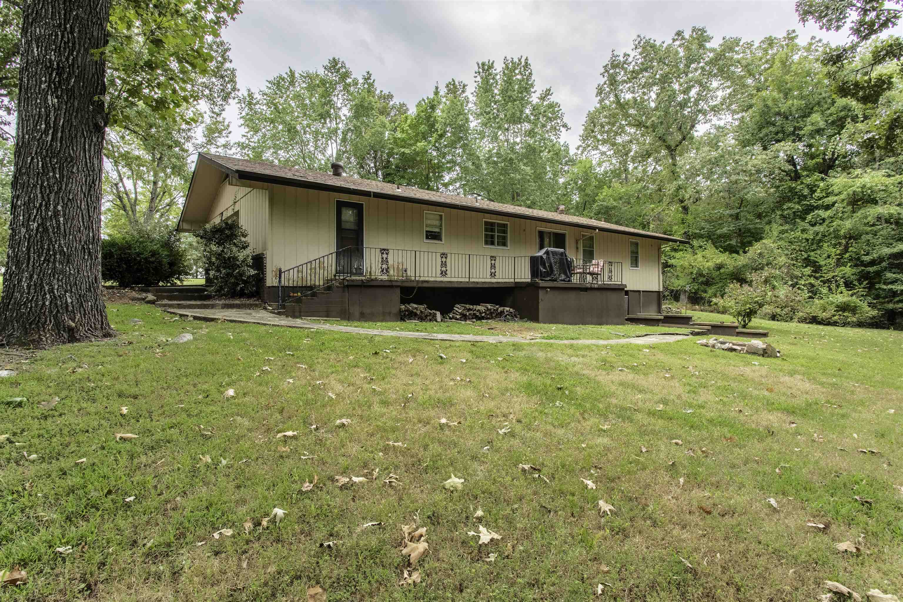 1 Paracas Trace Cherokee Village, AR 72529