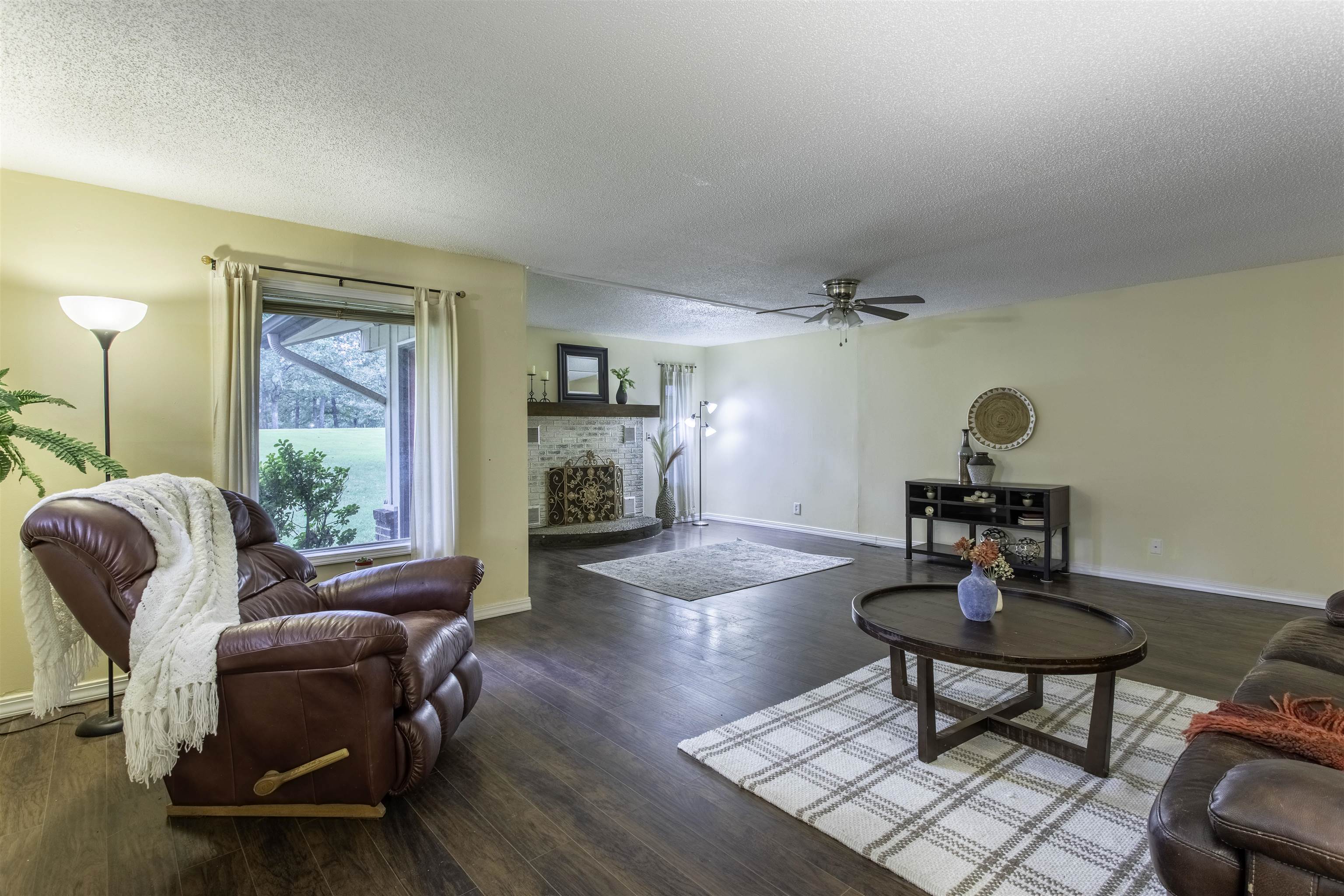 1 Paracas Trace Cherokee Village, AR 72529