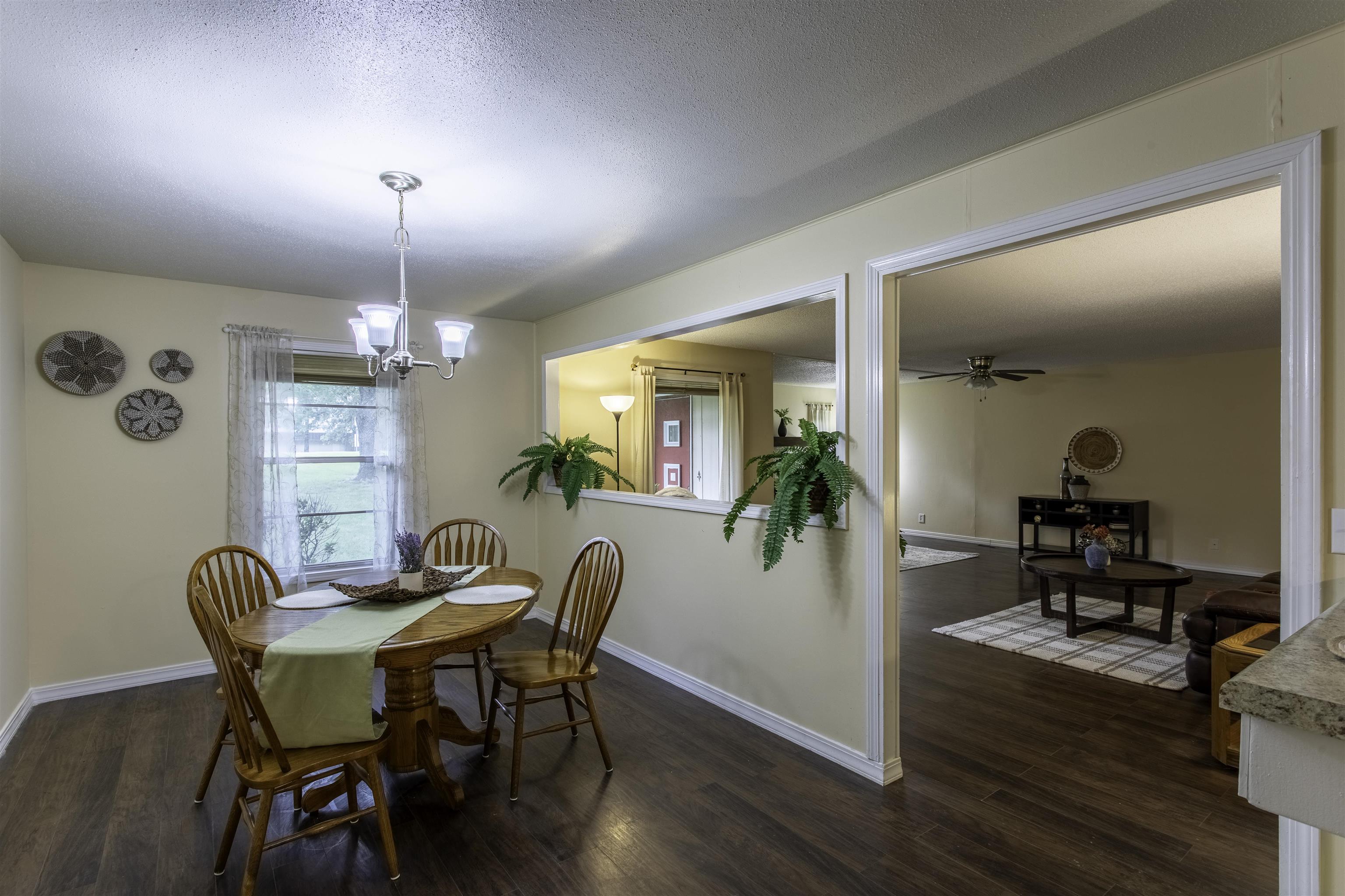 1 Paracas Trace Cherokee Village, AR 72529