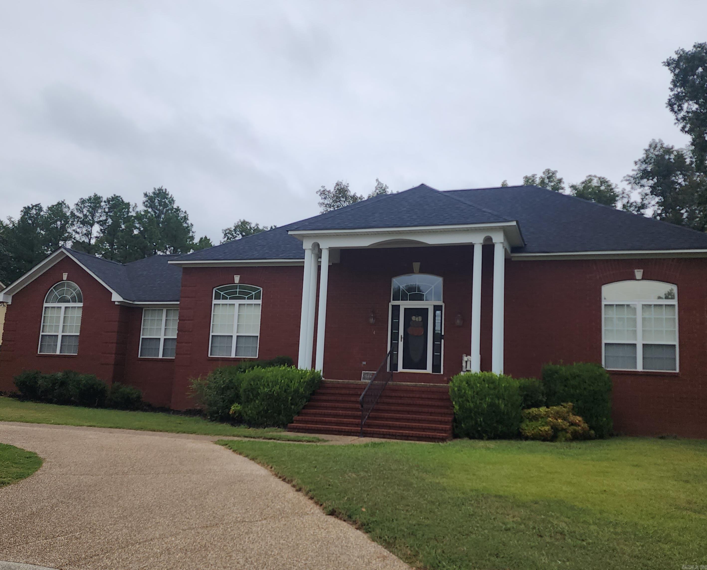146 White Eagle  Hot Springs, AR