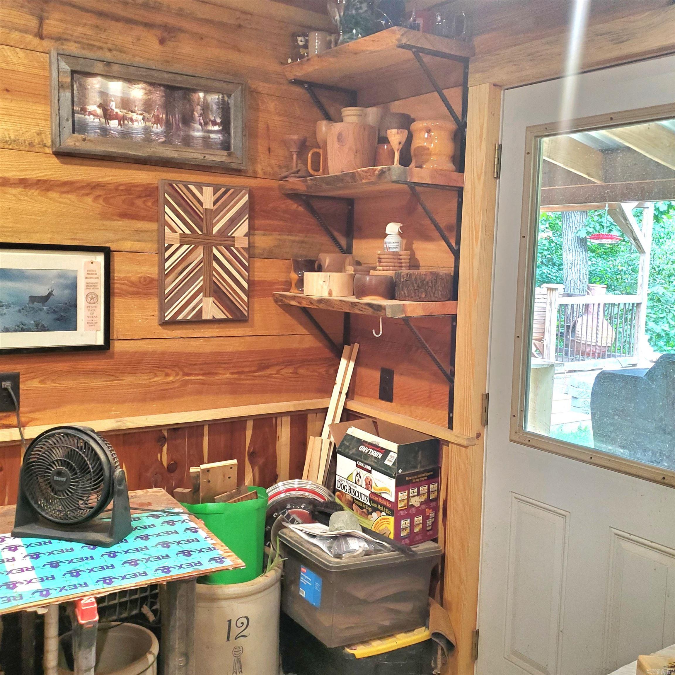 1381 Mitchell  Mountain View, AR