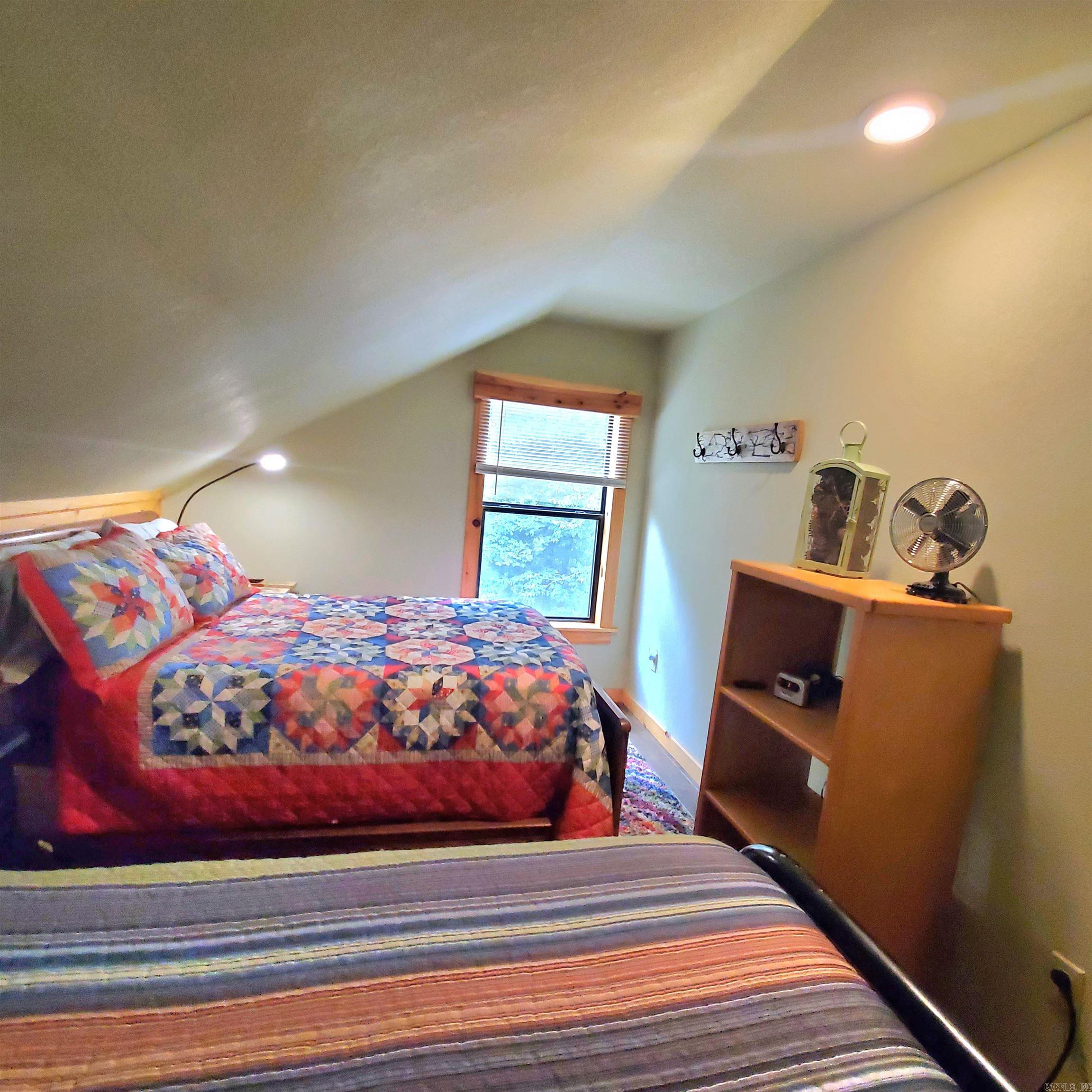 1381 Mitchell  Mountain View, AR
