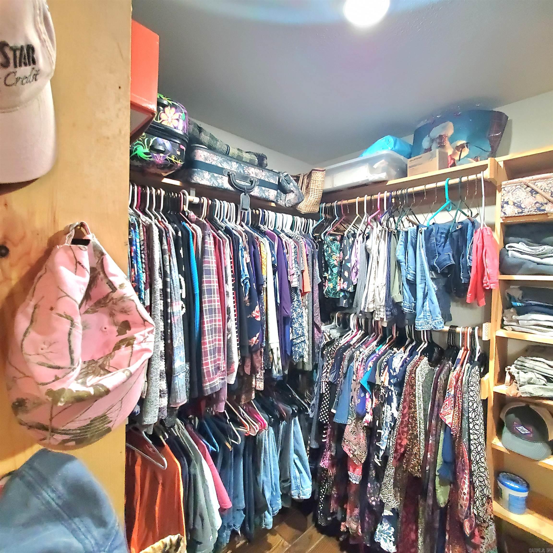 1381 Mitchell  Mountain View, AR