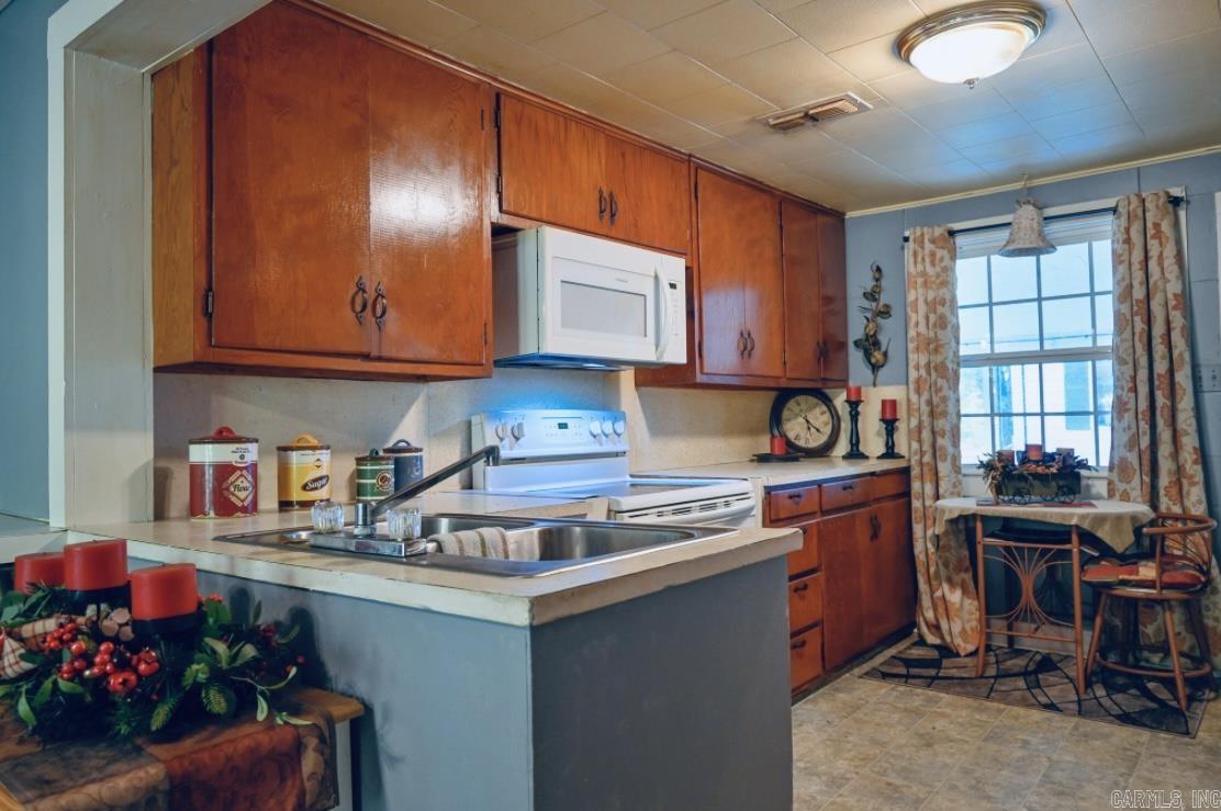 1105 Oak Grove Mena, AR 71953