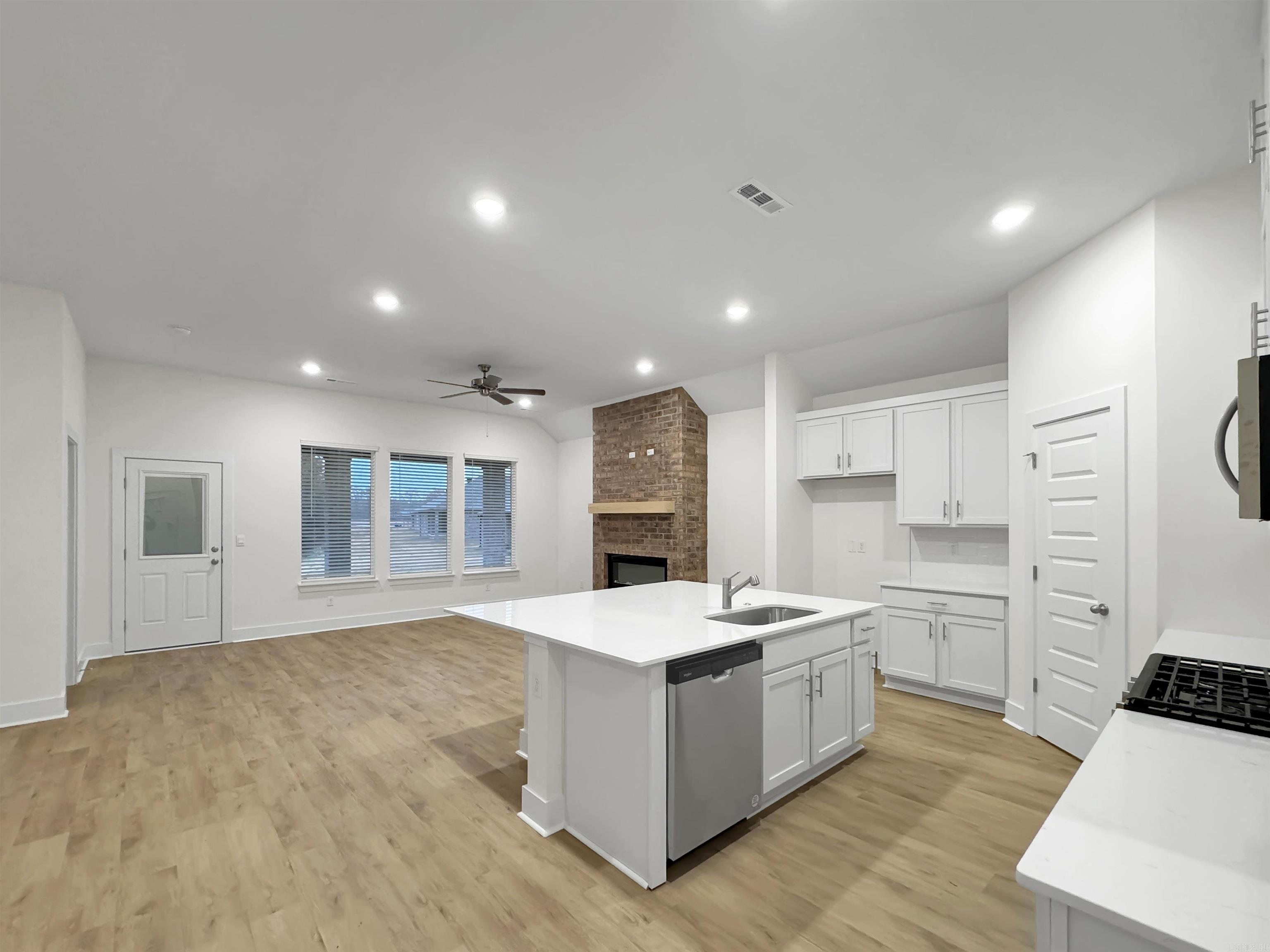 511 Cain  Maumelle, AR