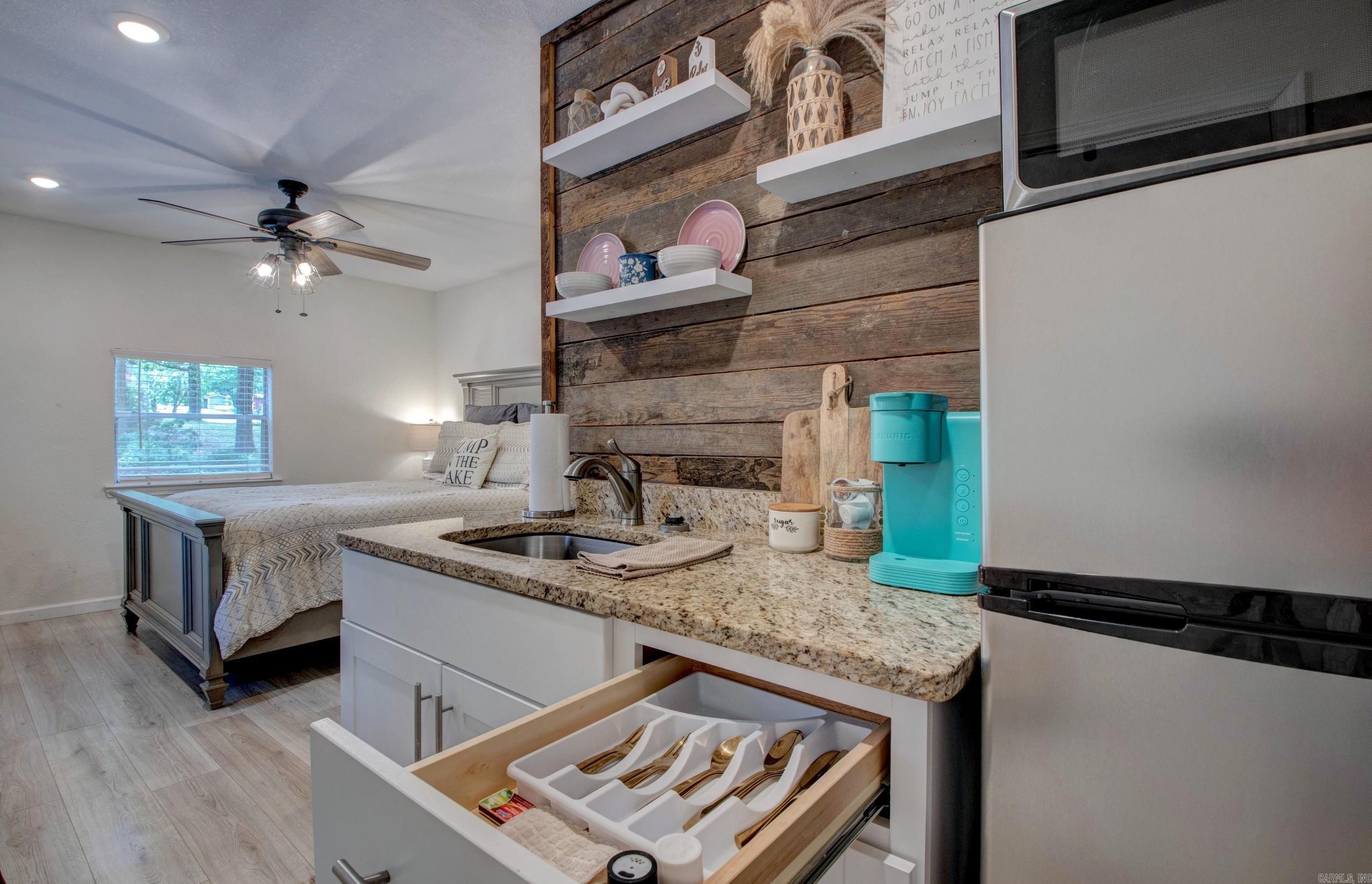 30 Cedar  Higden, AR