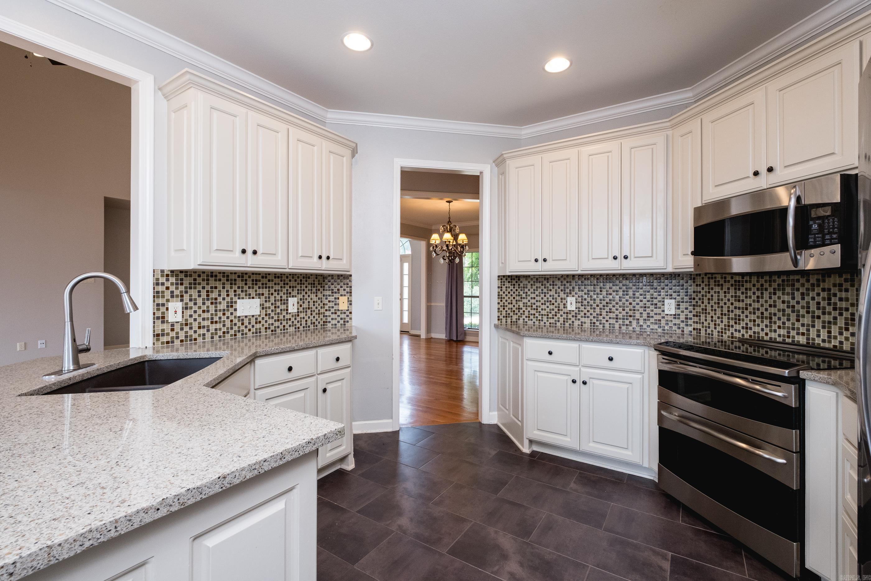 2 Sawgrass Court Little Rock, AR 72212